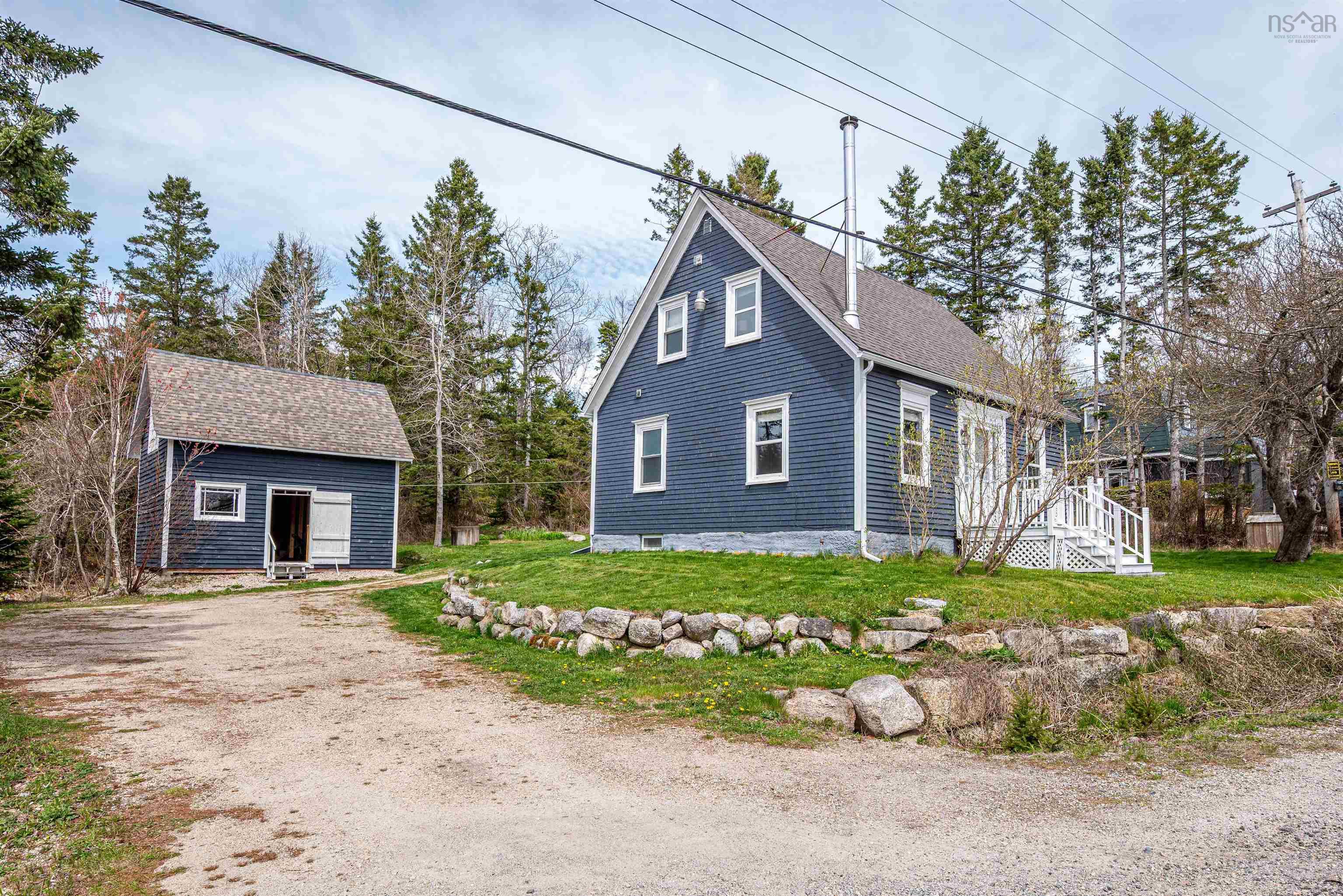 10423 St. Margarets Bay Road, Hubbards, NS (MLS® 202510608)