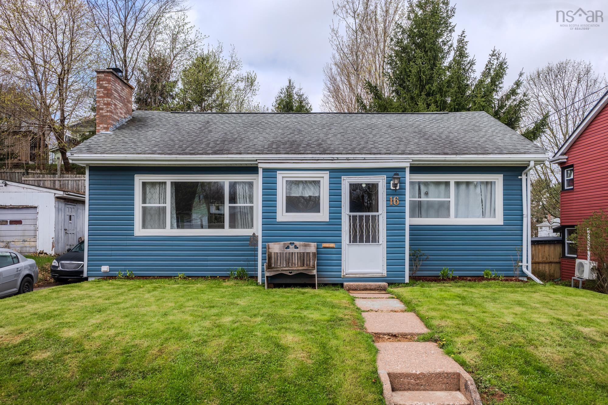 $275,000.00: 16 Martha Avenue, Truro