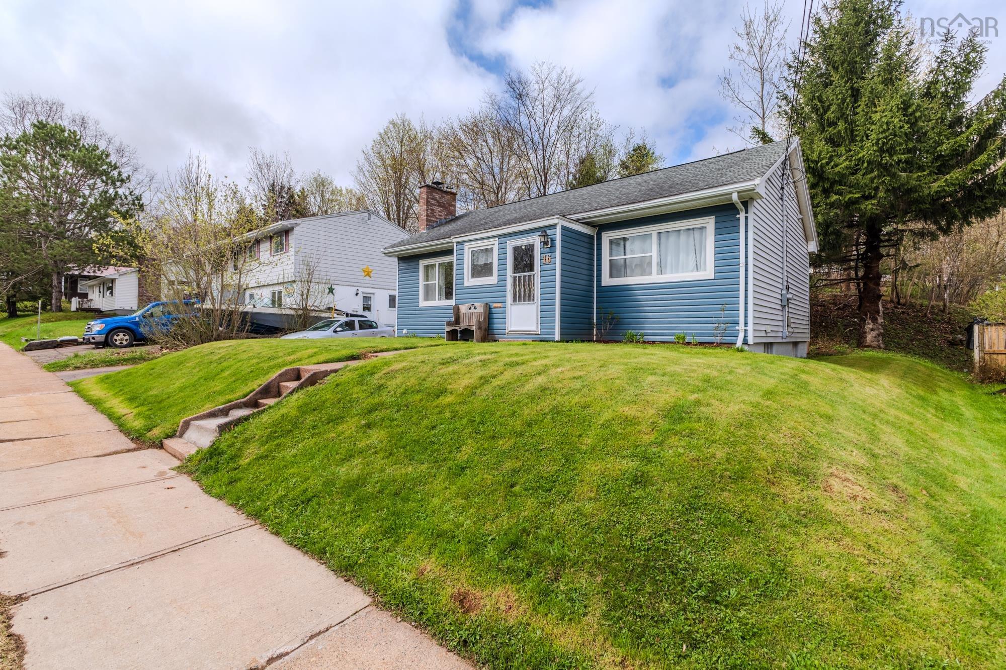 $275,000.00: 16 Martha Avenue, Truro