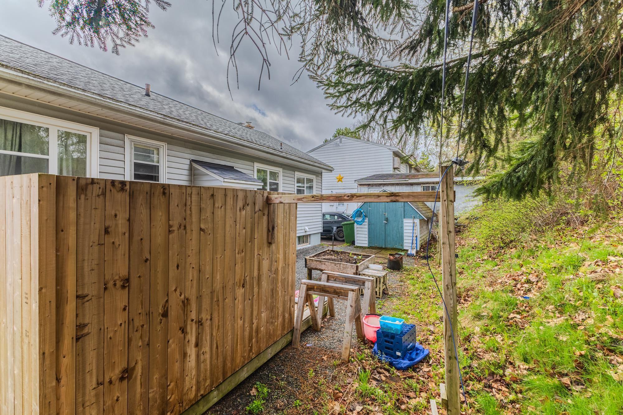 $275,000.00: 16 Martha Avenue, Truro
