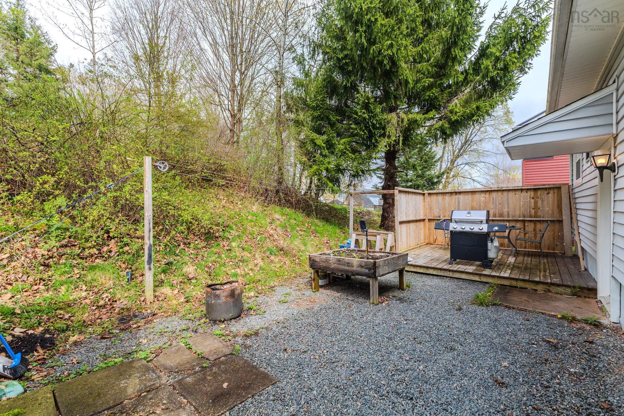 $275,000.00: 16 Martha Avenue, Truro