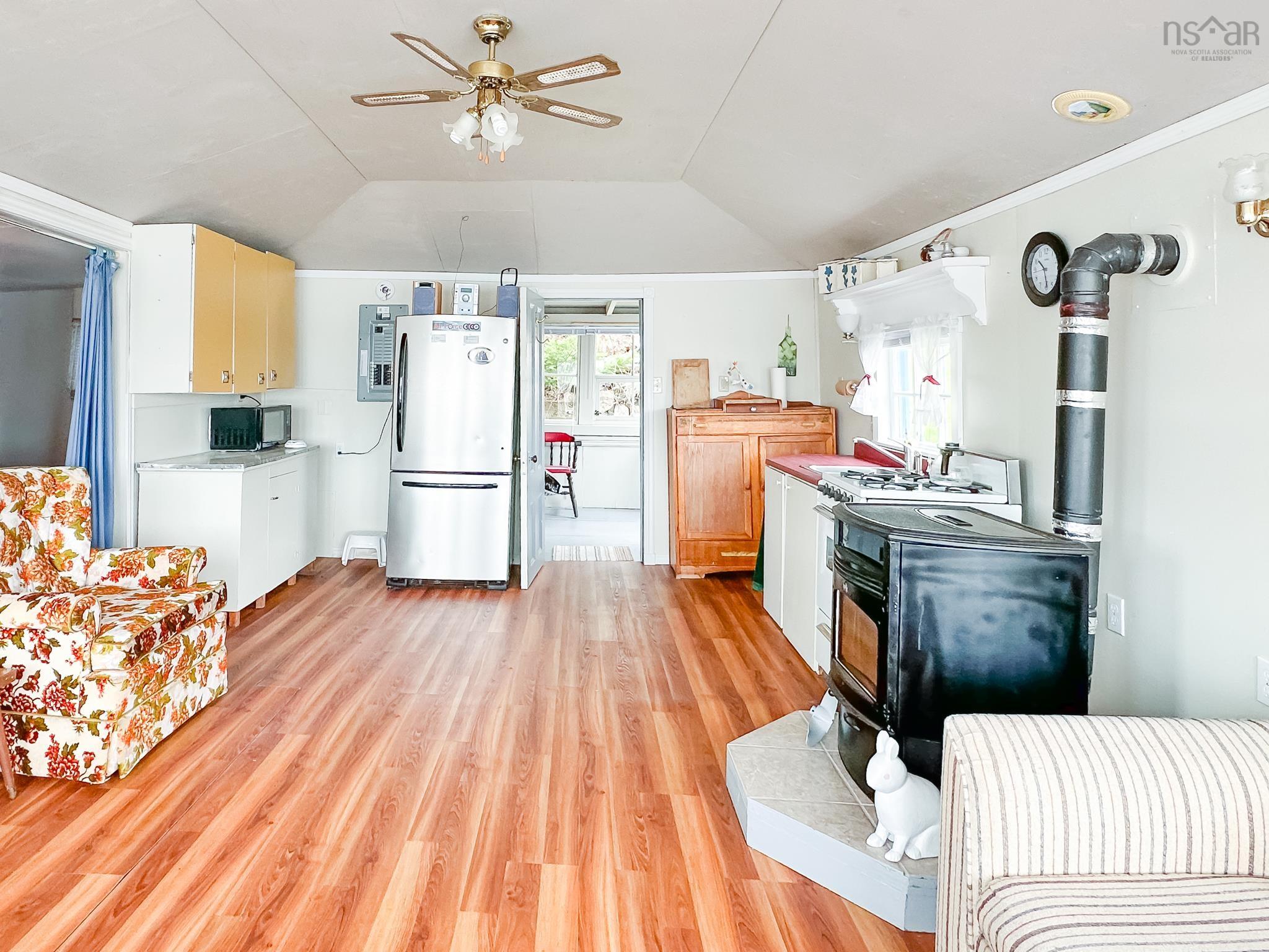$449,500.00: 23/26 S-10 Road, Lake George