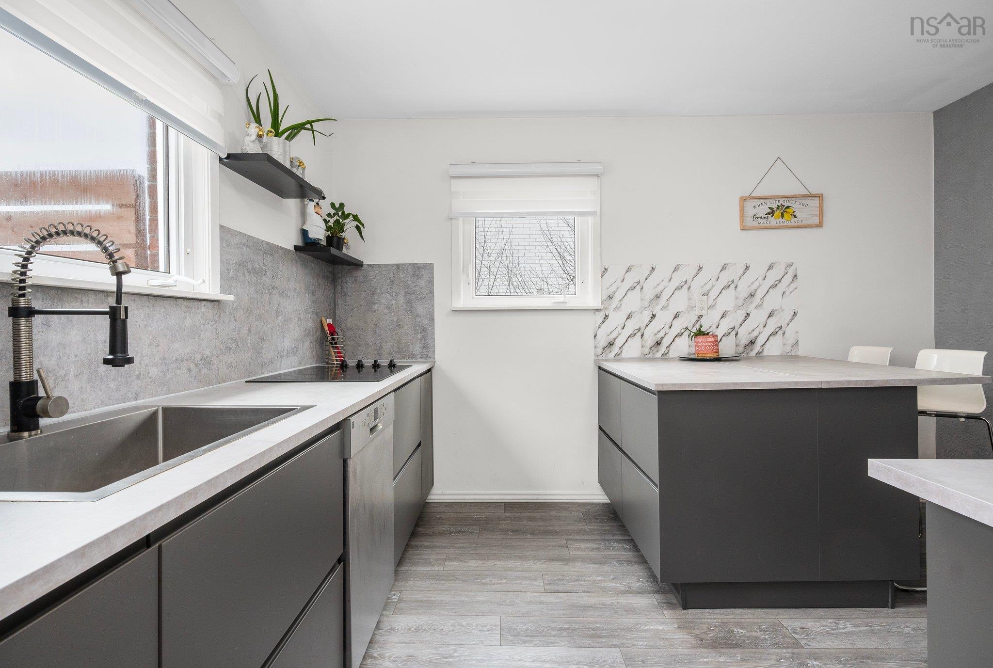 $489,000.00: 260 Main Avenue, Halifax