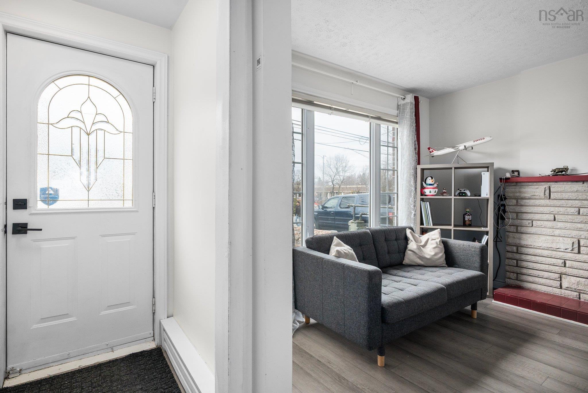 $489,000.00: 260 Main Avenue, Halifax