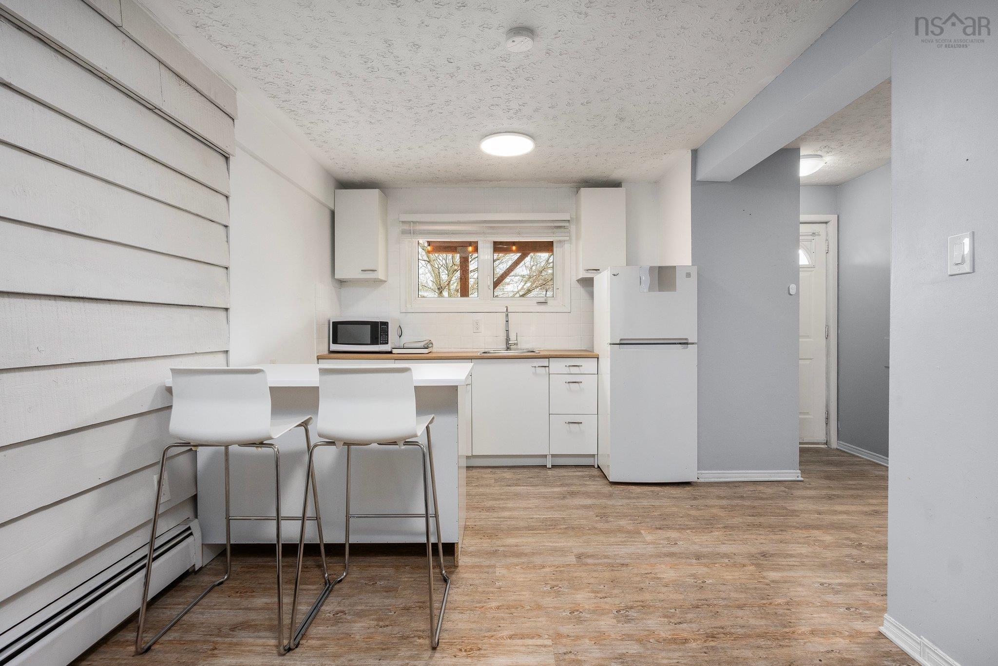 $489,000.00: 260 Main Avenue, Halifax