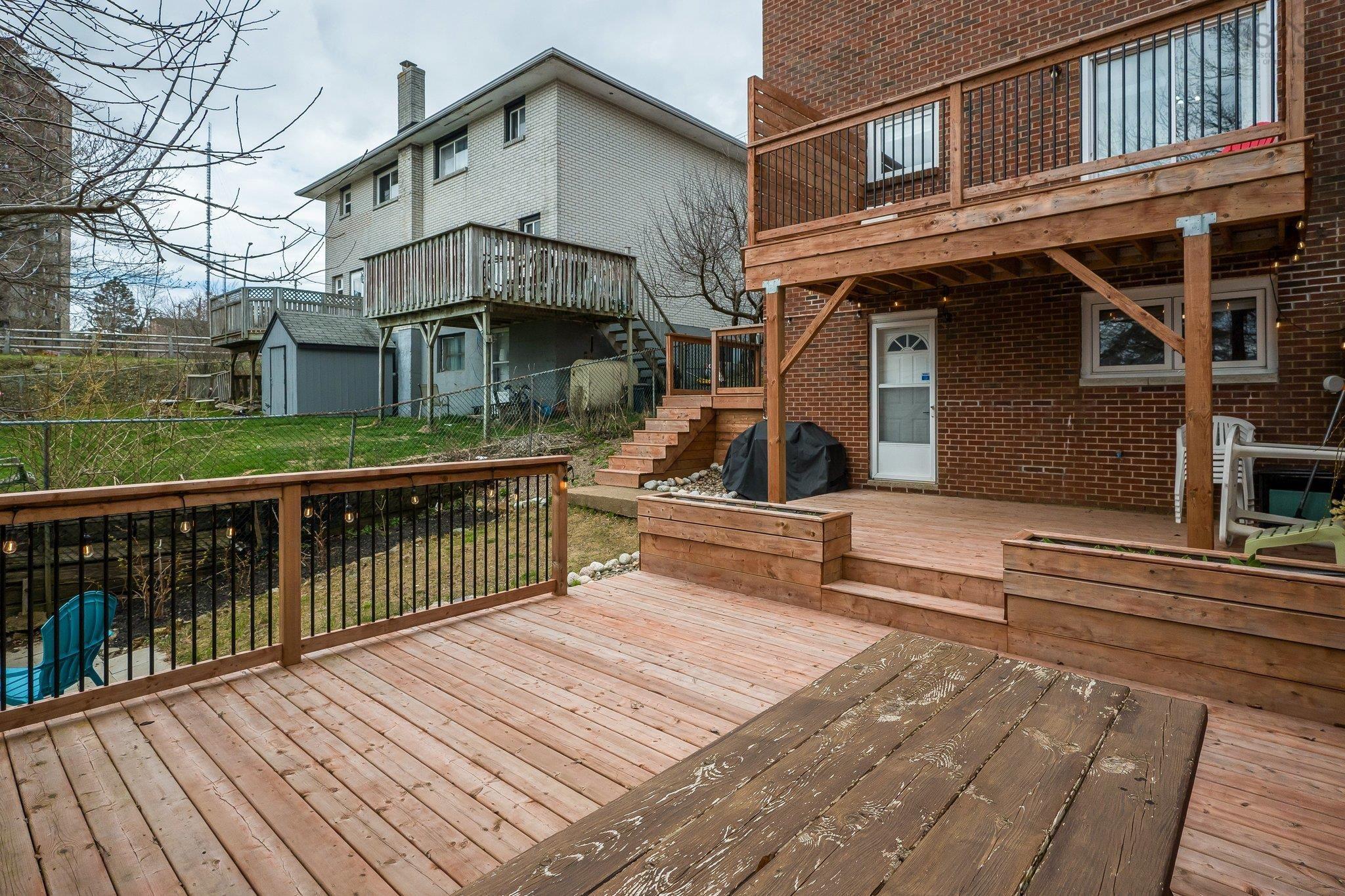 $489,000.00: 260 Main Avenue, Halifax