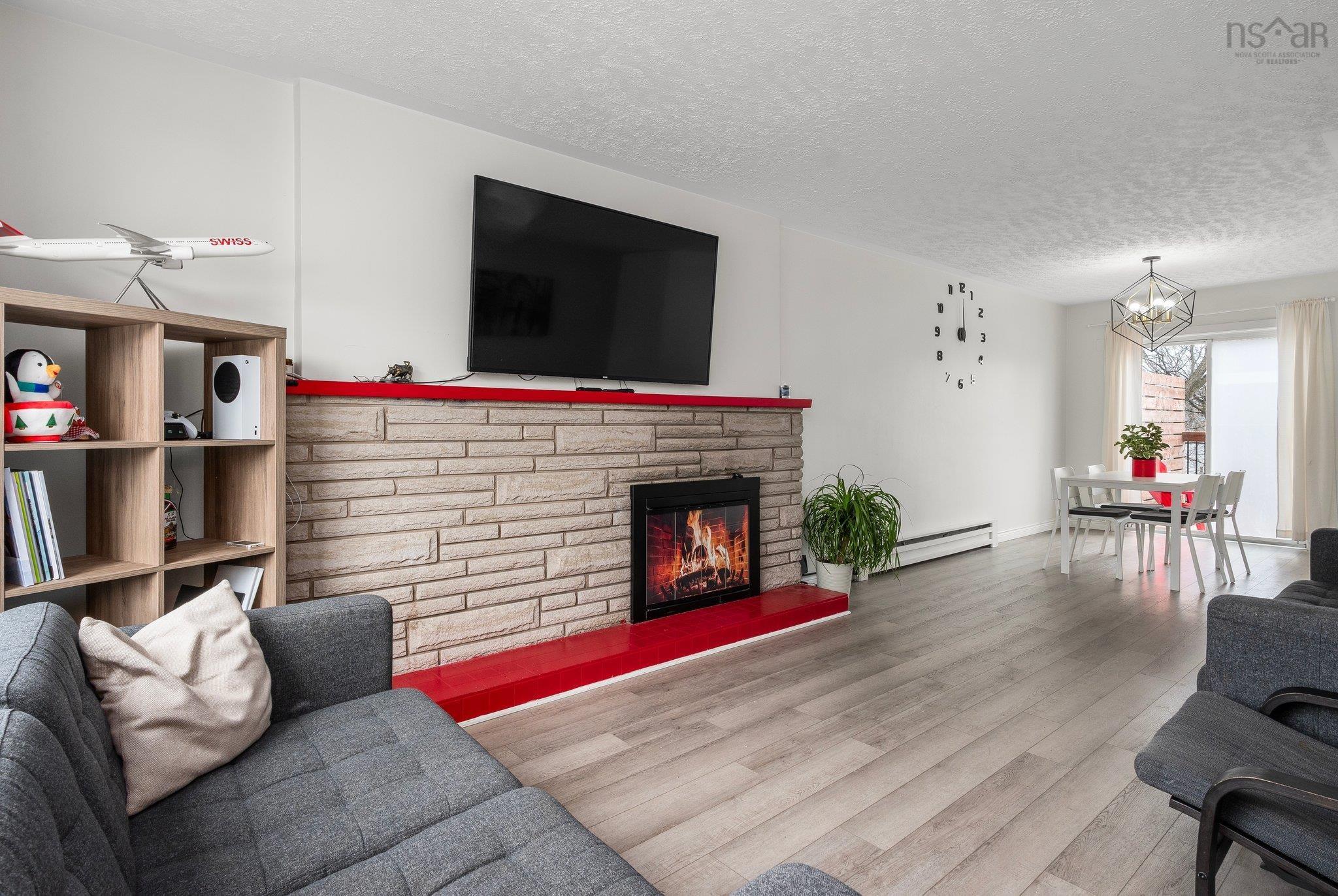 $489,000.00: 260 Main Avenue, Halifax