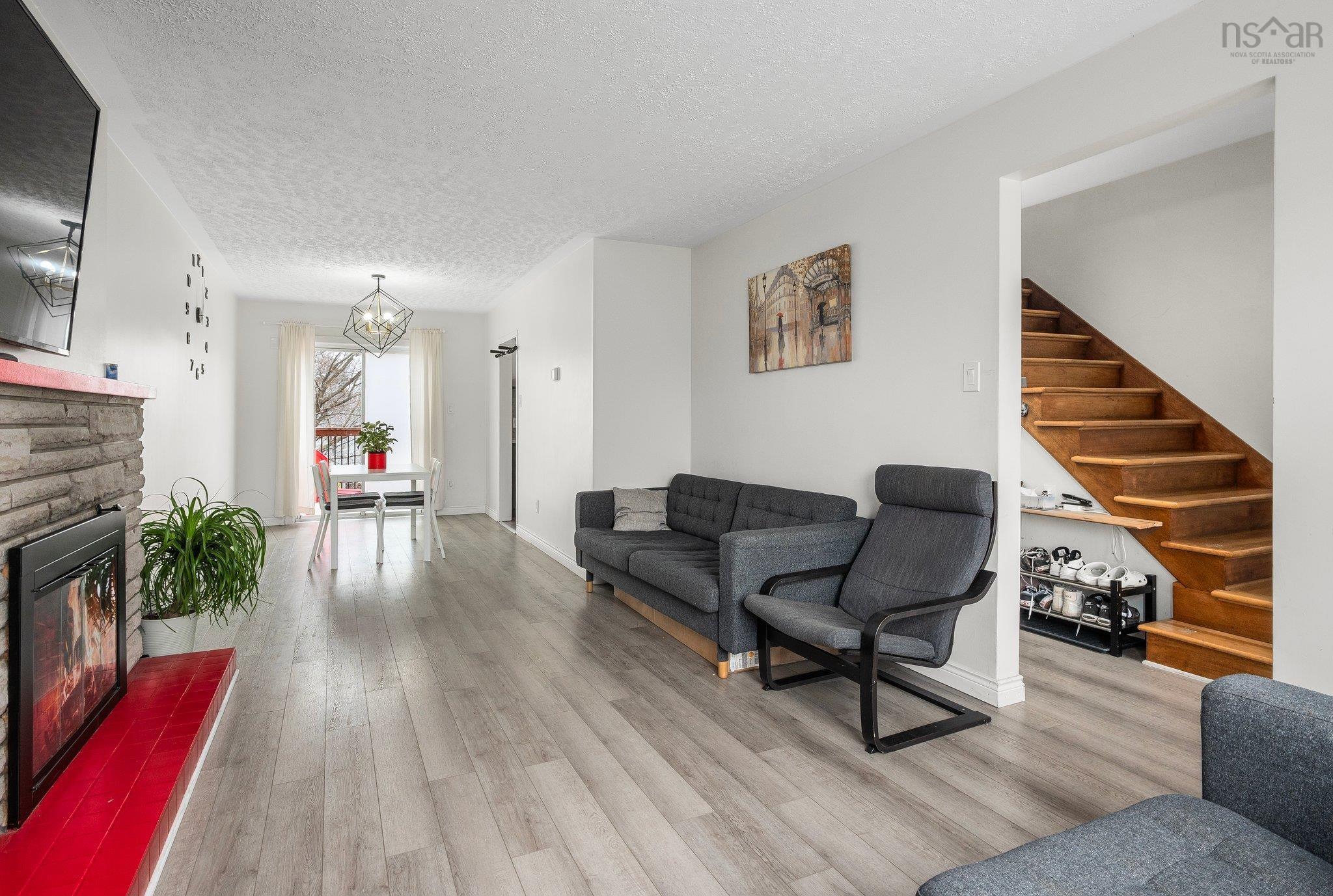 $489,000.00: 260 Main Avenue, Halifax