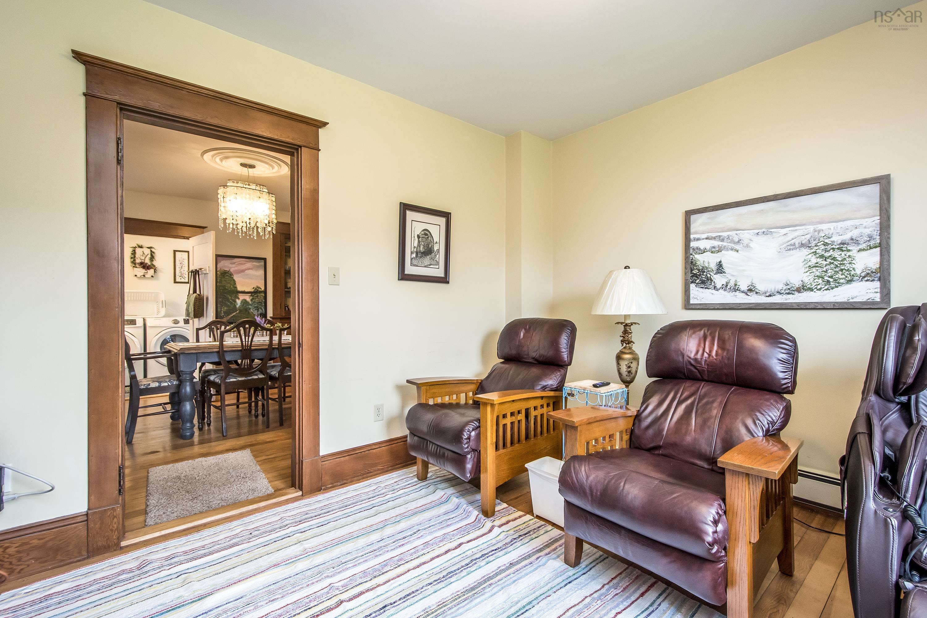$679,900.00: 1640 Highway 332, First South