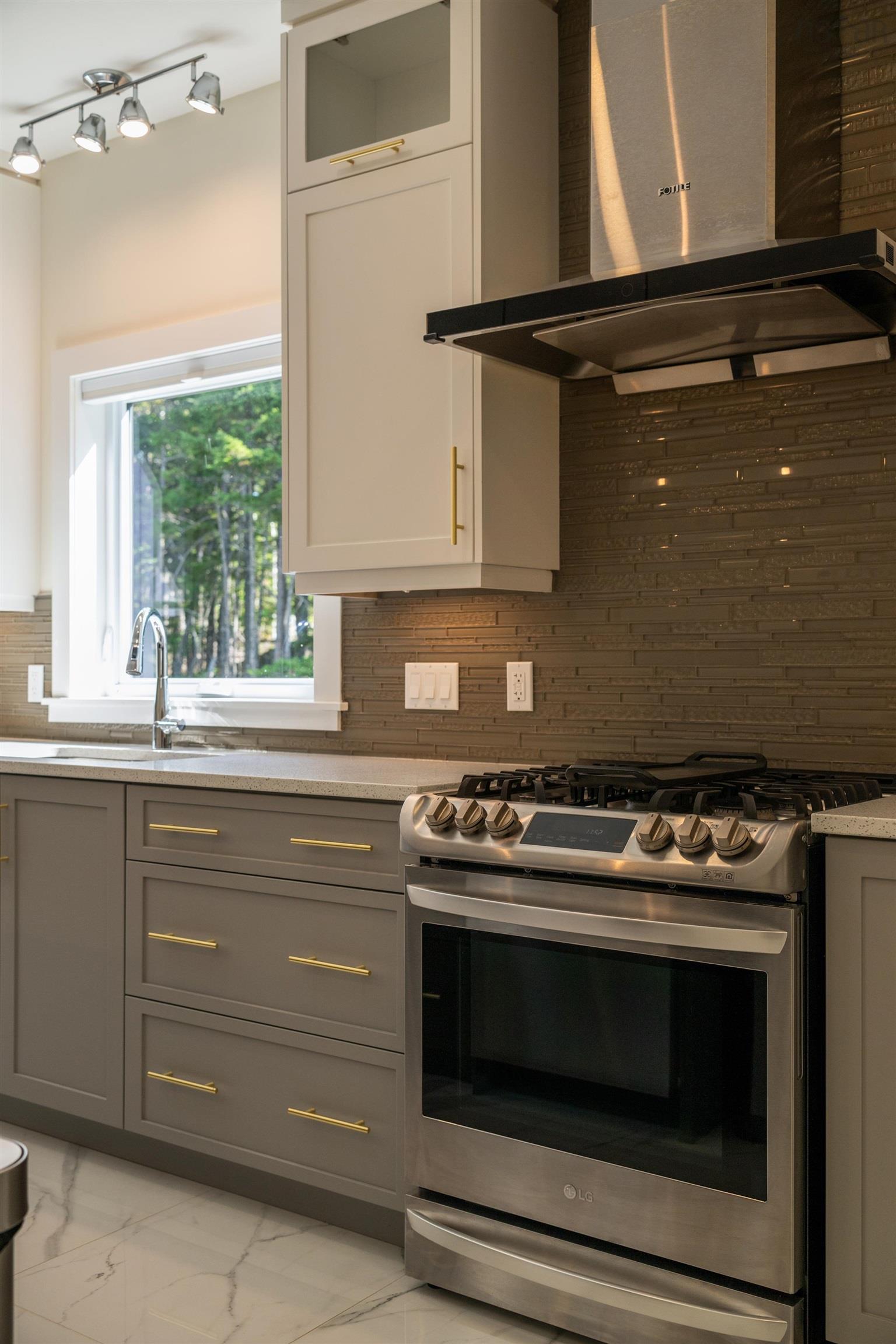 120 Olive Avenue, Bedford, NS (MLS 202510793)