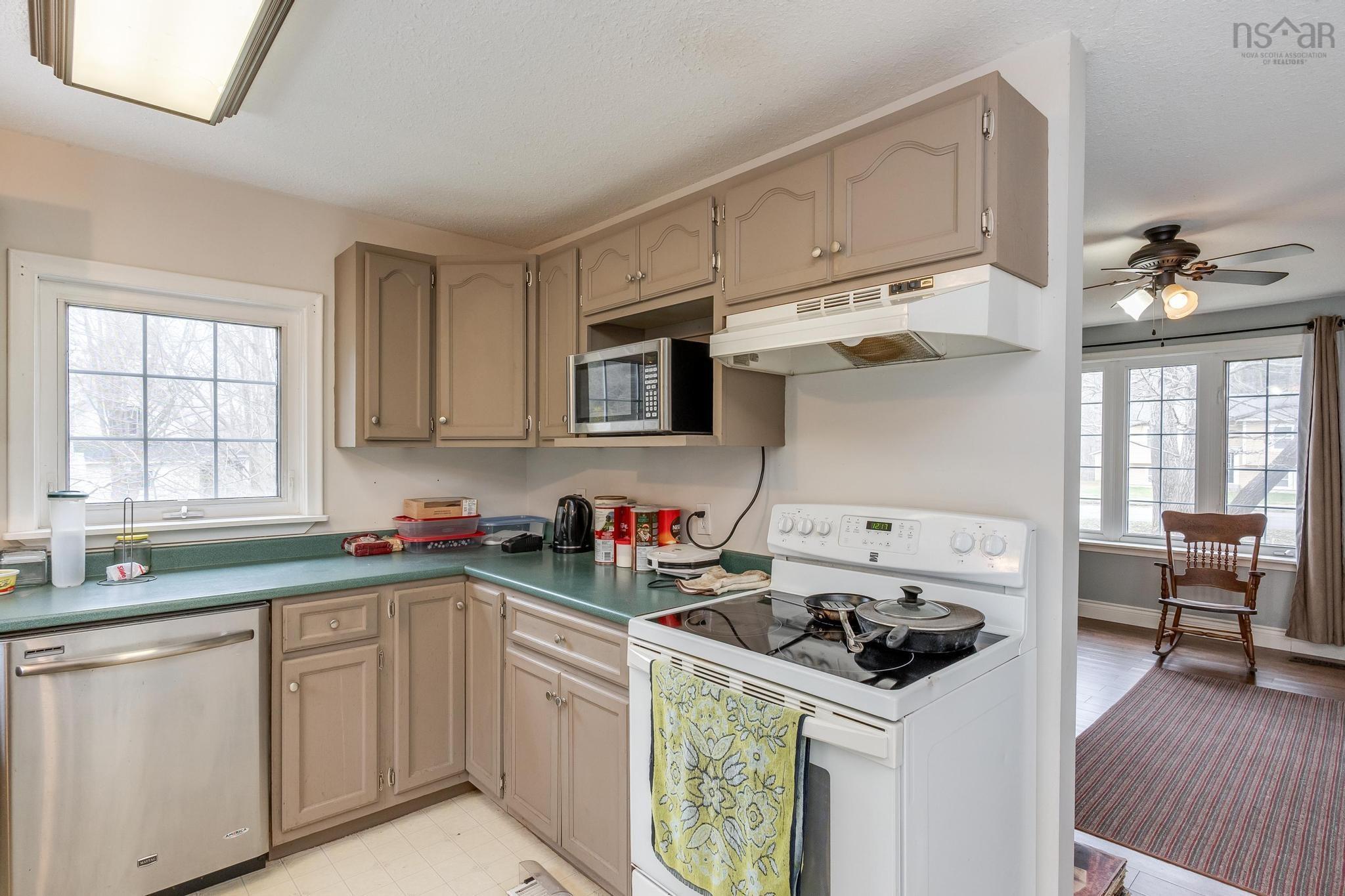 $300,000.00: 1428 Bridge Street, Kingston