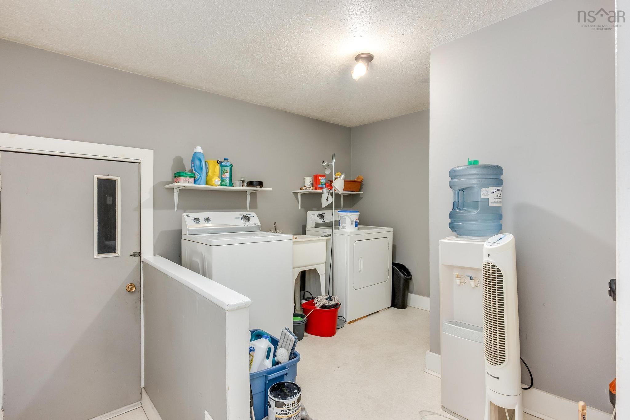$300,000.00: 1428 Bridge Street, Kingston