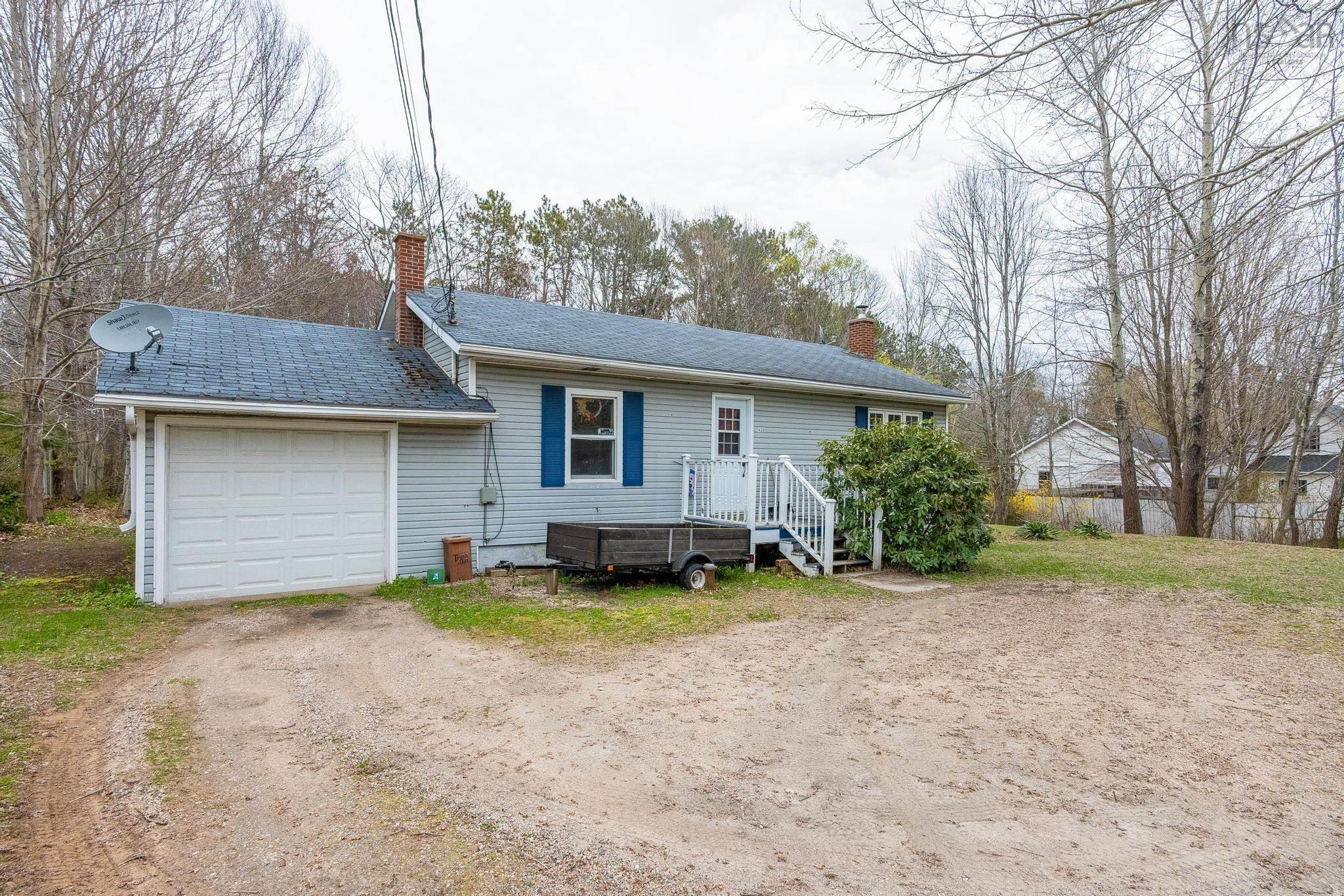 $300,000.00: 1428 Bridge Street, Kingston