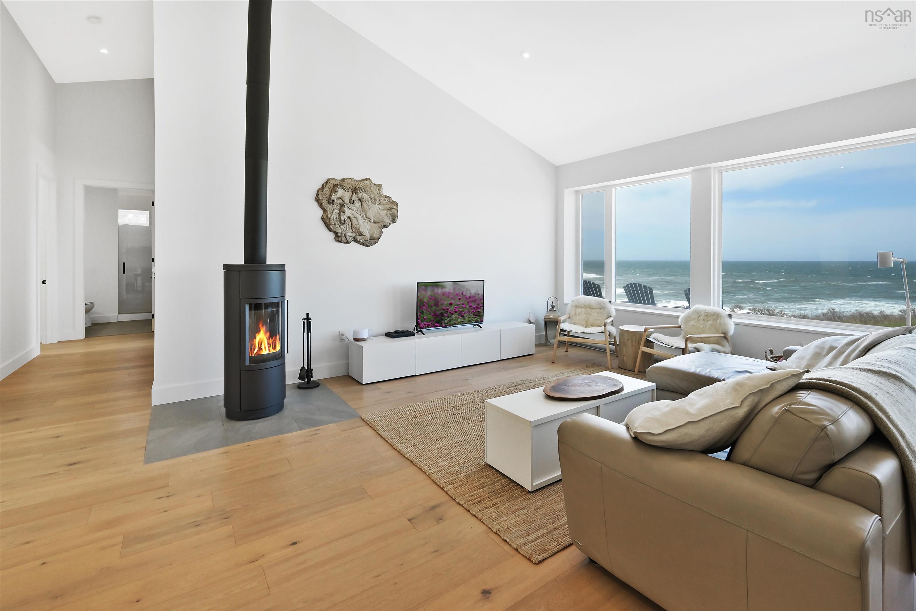 $1,475,000.00: 11201 & 11203 Cabot Trail, Terre Noire
