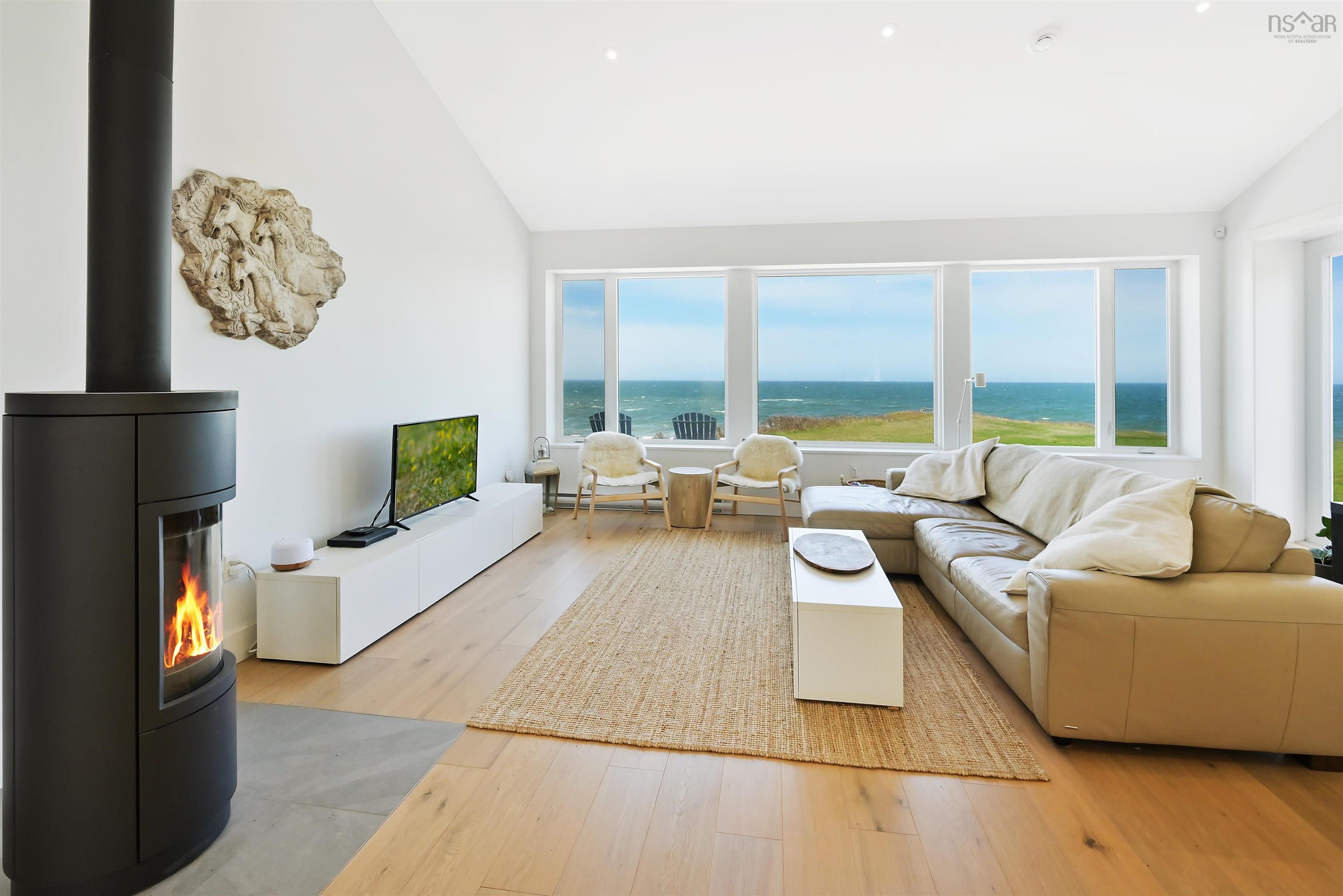 $1,475,000.00: 11201 & 11203 Cabot Trail, Terre Noire