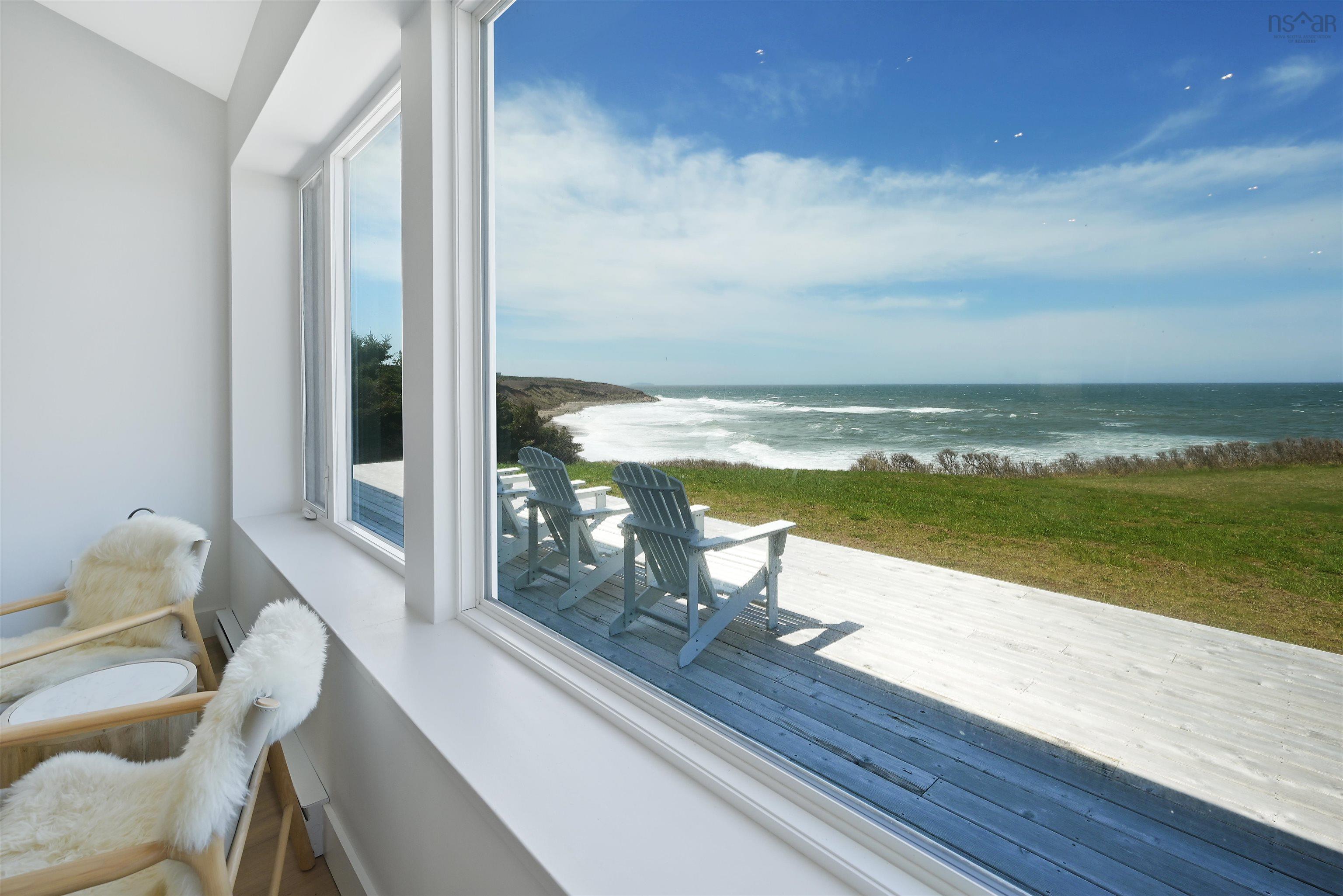 $1,475,000.00: 11201 & 11203 Cabot Trail, Terre Noire