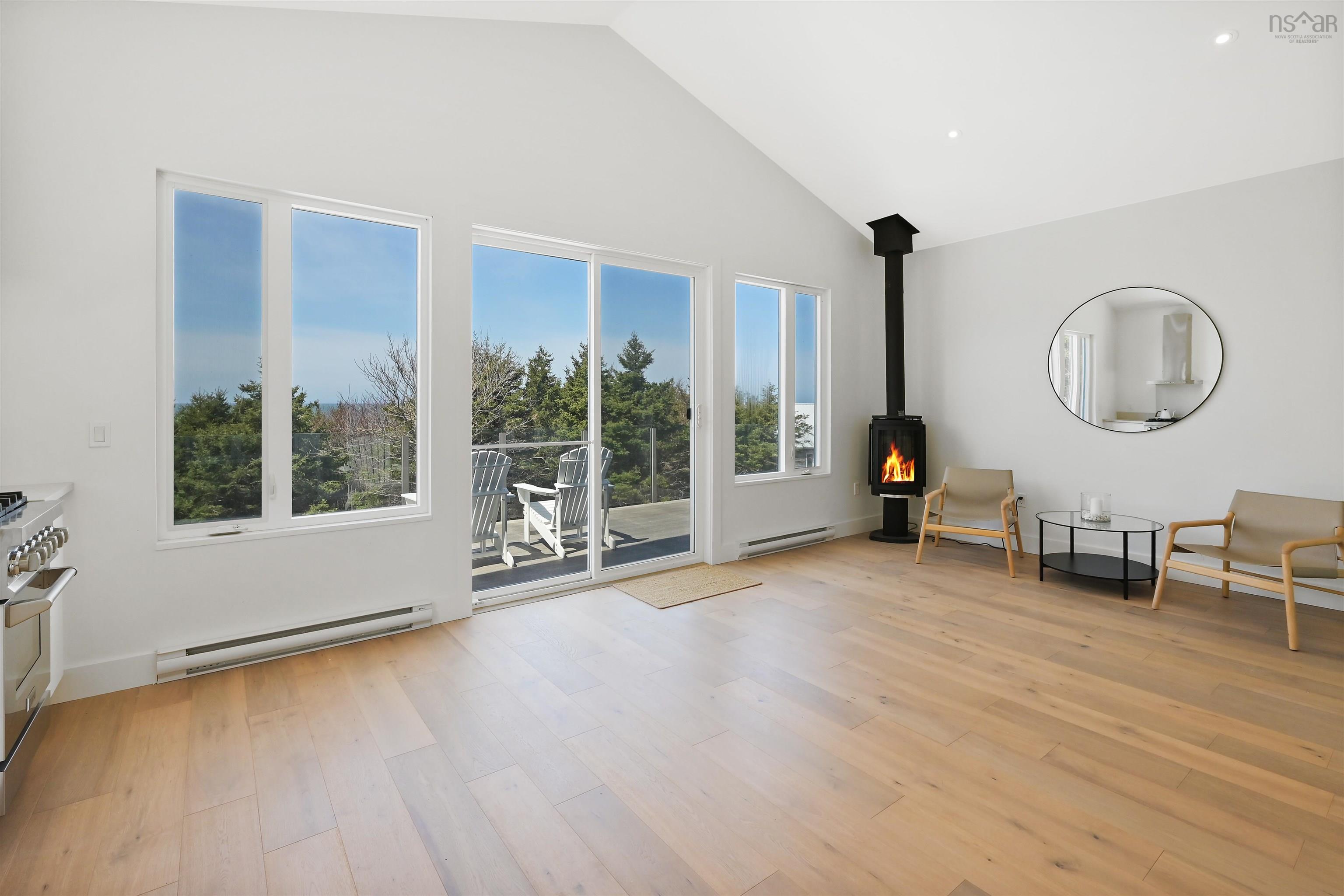 $1,475,000.00: 11201 & 11203 Cabot Trail, Terre Noire