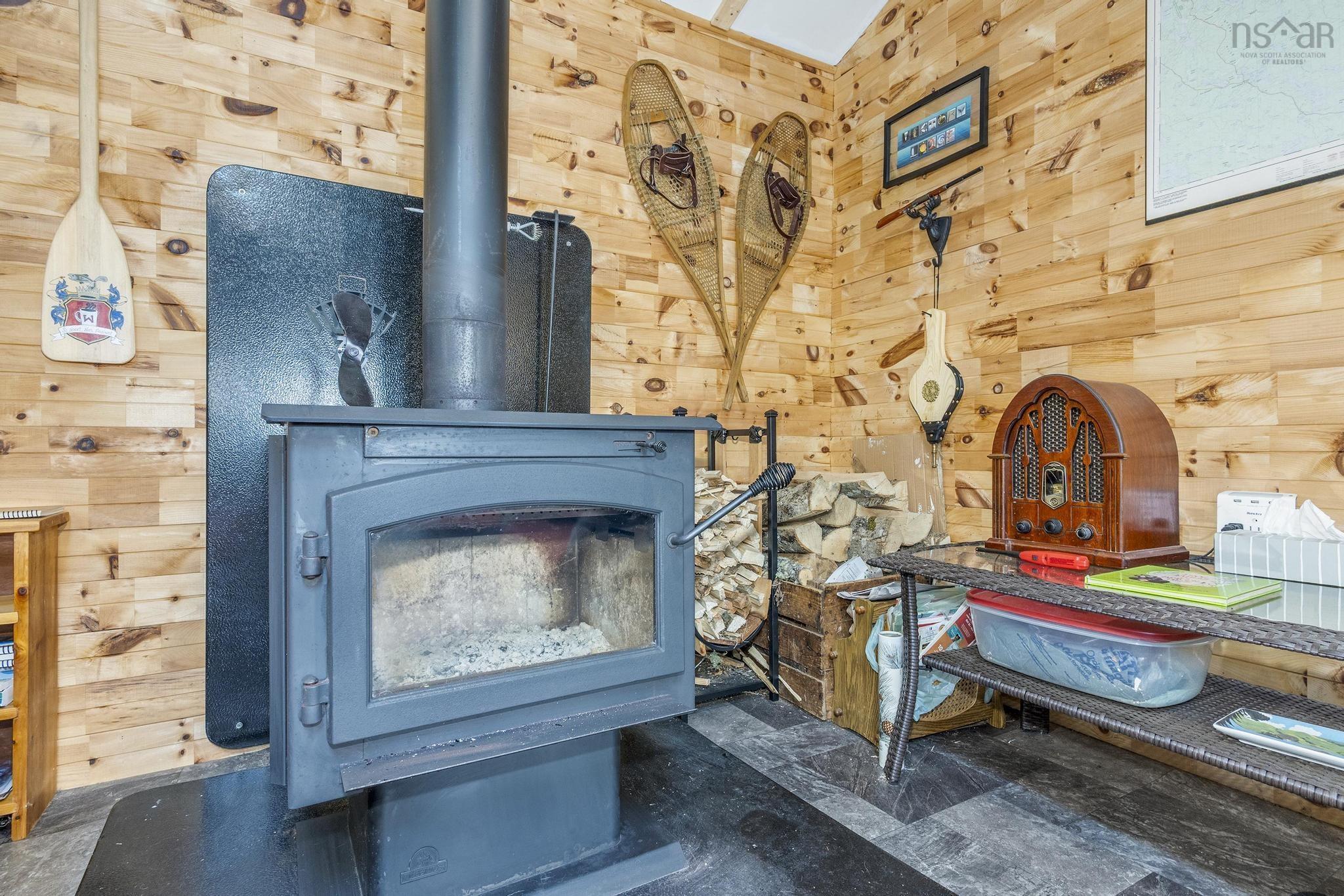 $150,000.00: 4898 Victory Road, Victory
