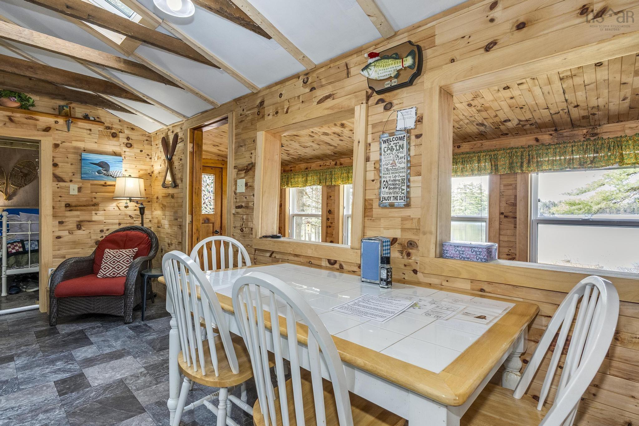 $150,000.00: 4898 Victory Road, Victory