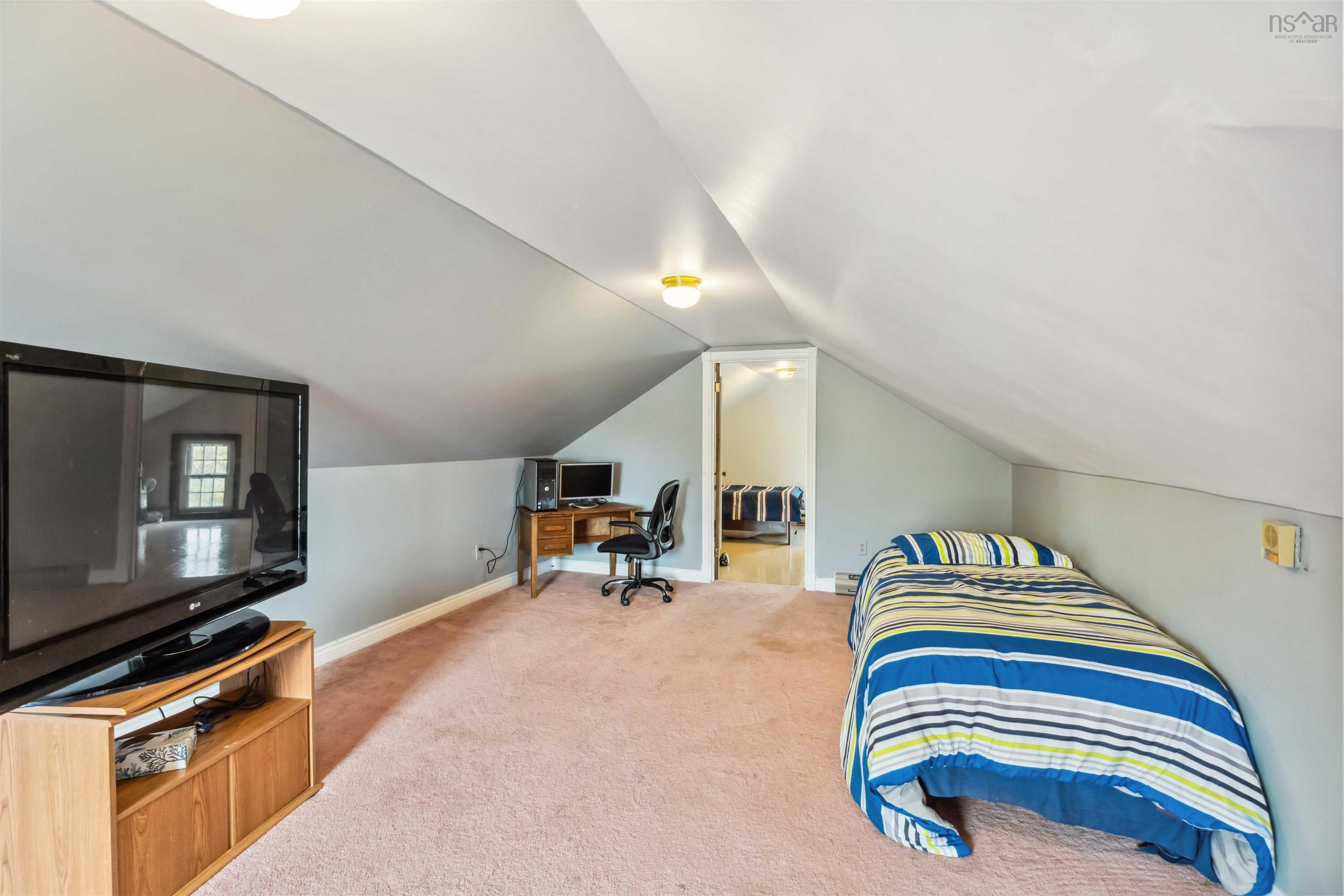 $699,000.00: 14019 Glooscap Trail, Hants Border