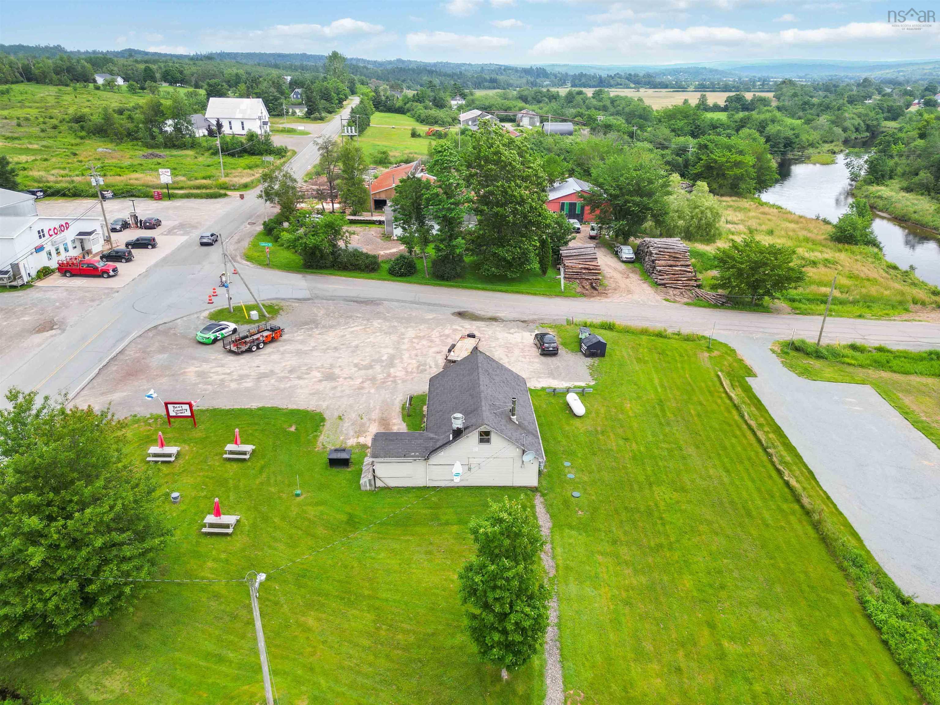 $174,900.00: 5474 Highway 289, Upper Stewiacke