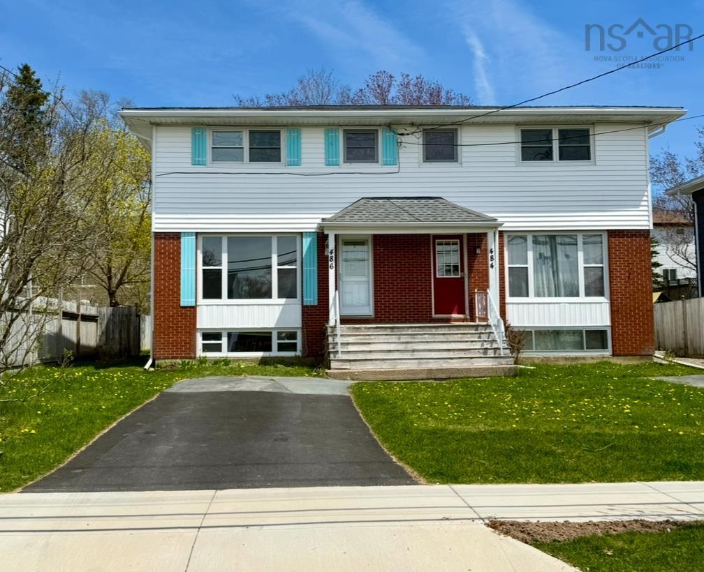 $425,000.00: 486 Spring Avenue, Dartmouth