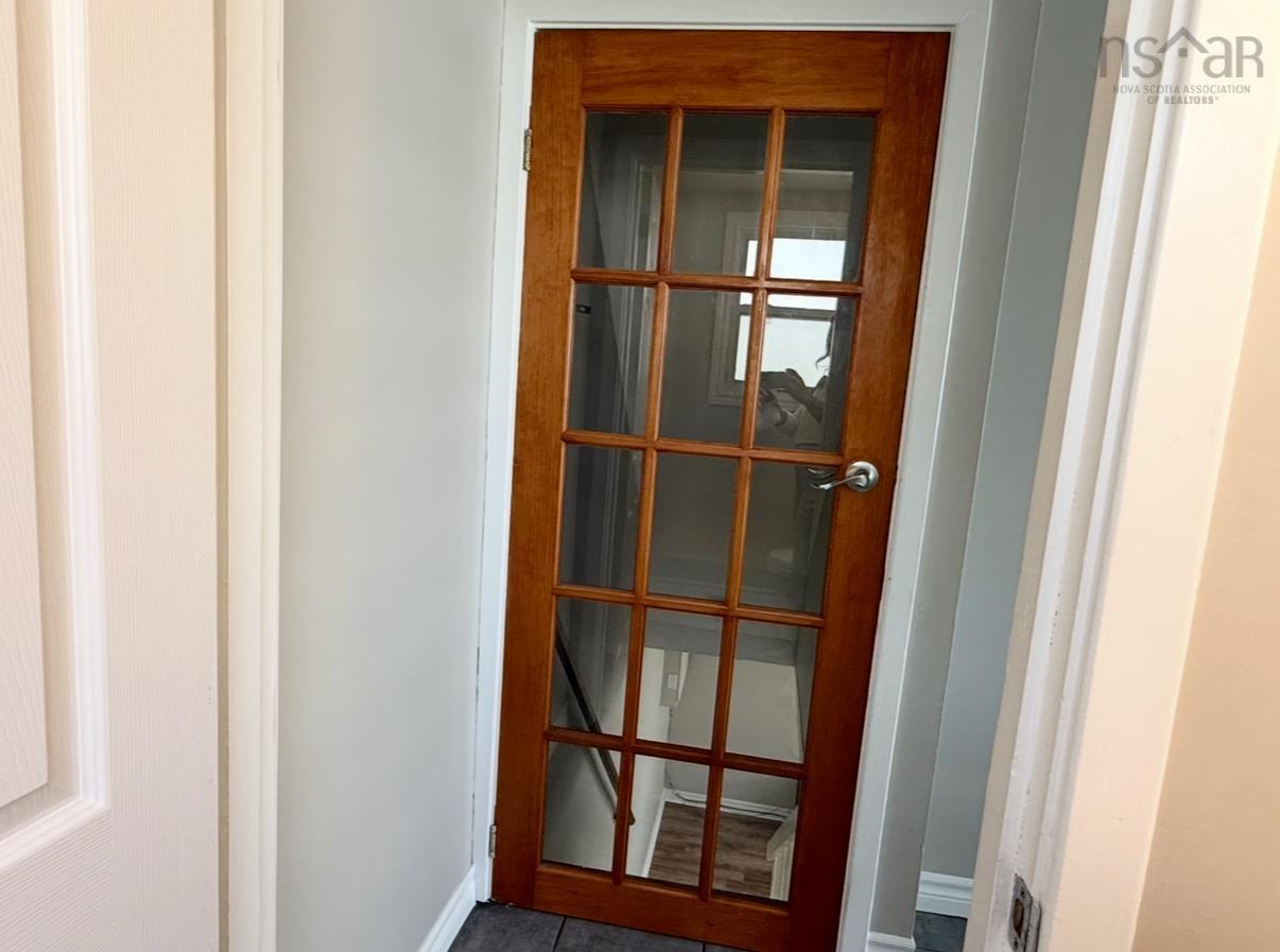 $425,000.00: 486 Spring Avenue, Dartmouth