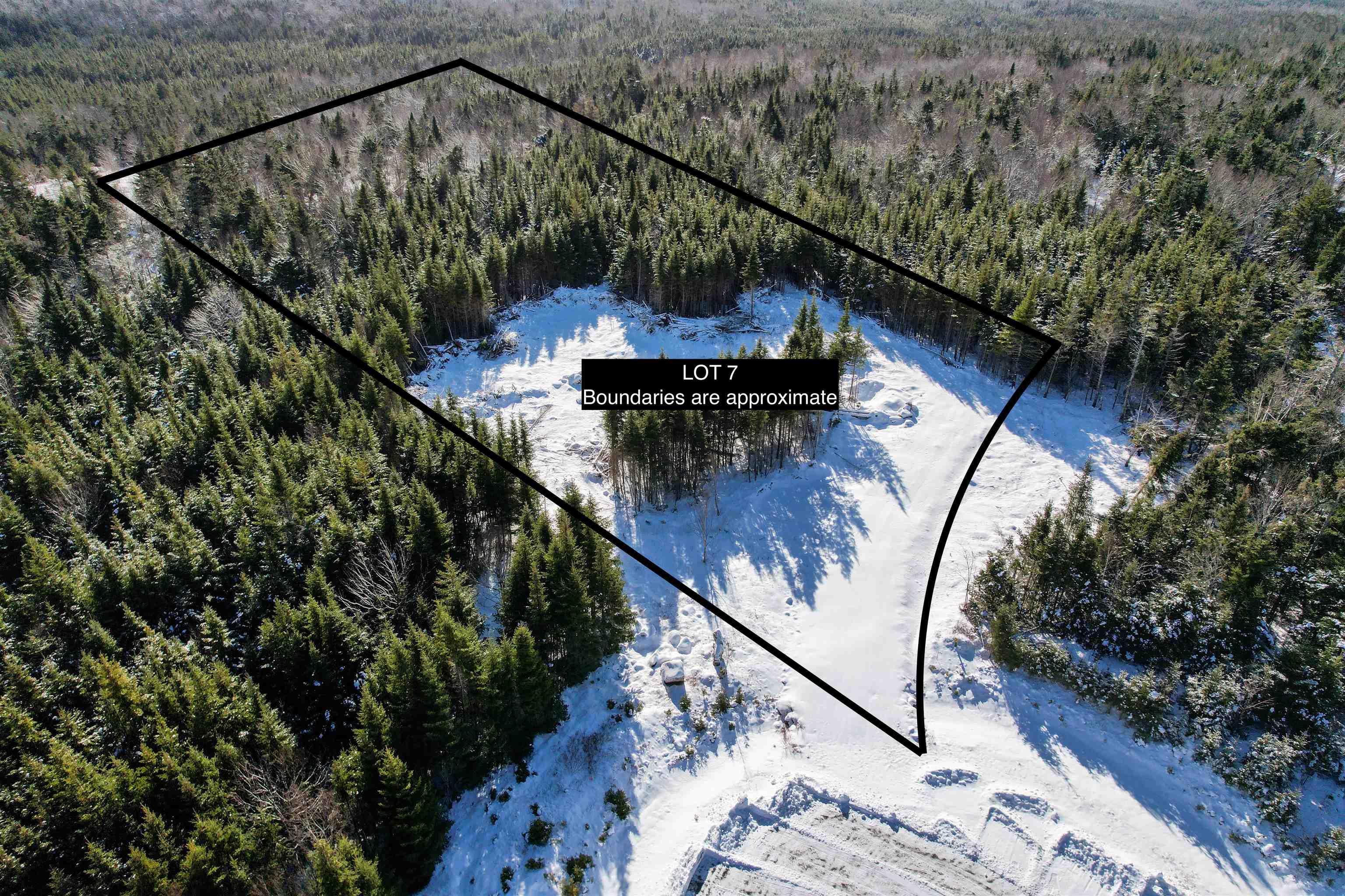 $39,000.00: Lot 7 Brewer Drive, Mira Gut