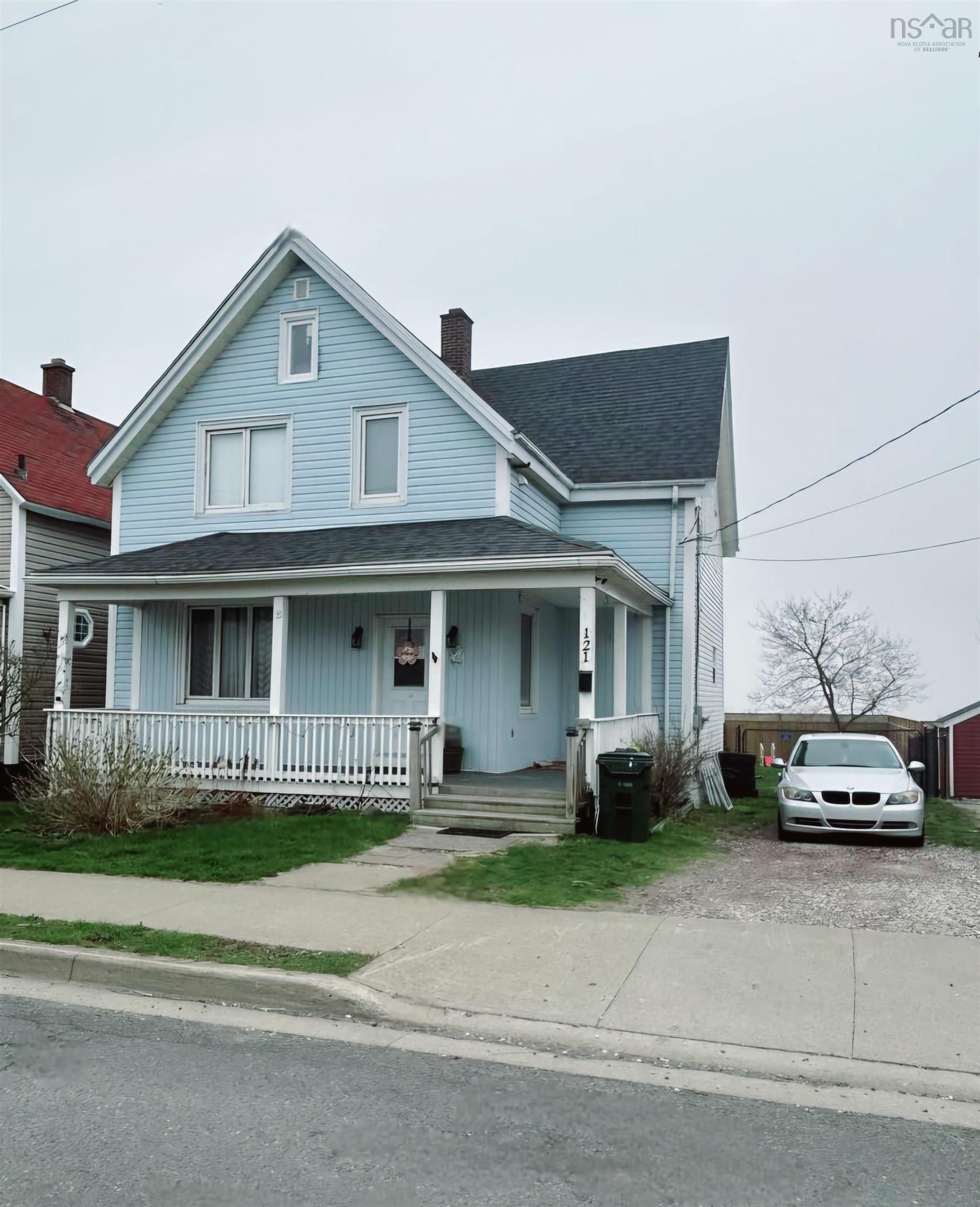 $265,000.00: 121 Victoria St, Glace Bay