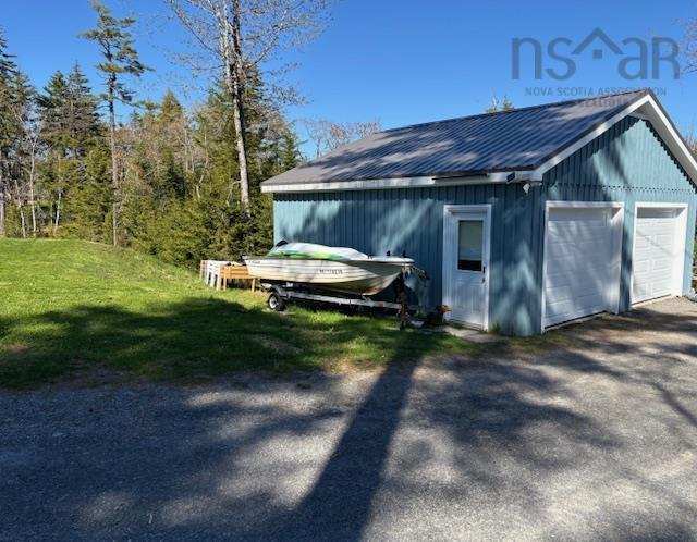 $724,900.00: 35 165 Meek Arm Trail, East Uniacke