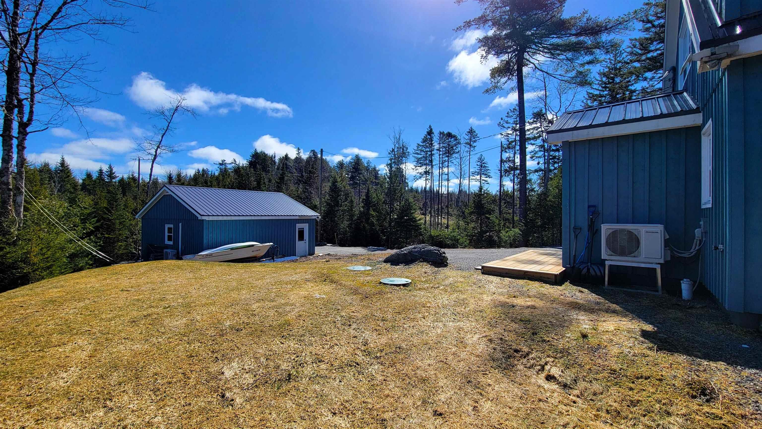 $724,900.00: 35 165 Meek Arm Trail, East Uniacke