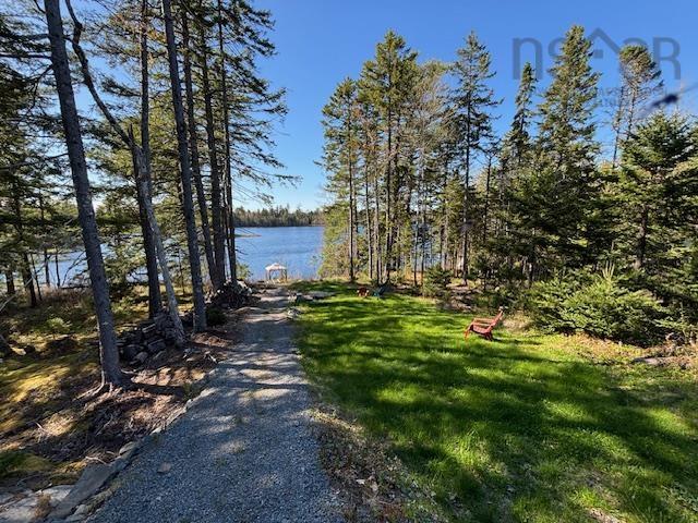 $724,900.00: 35 165 Meek Arm Trail, East Uniacke