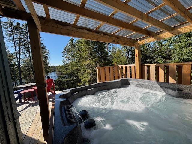 $724,900.00: 35 165 Meek Arm Trail, East Uniacke