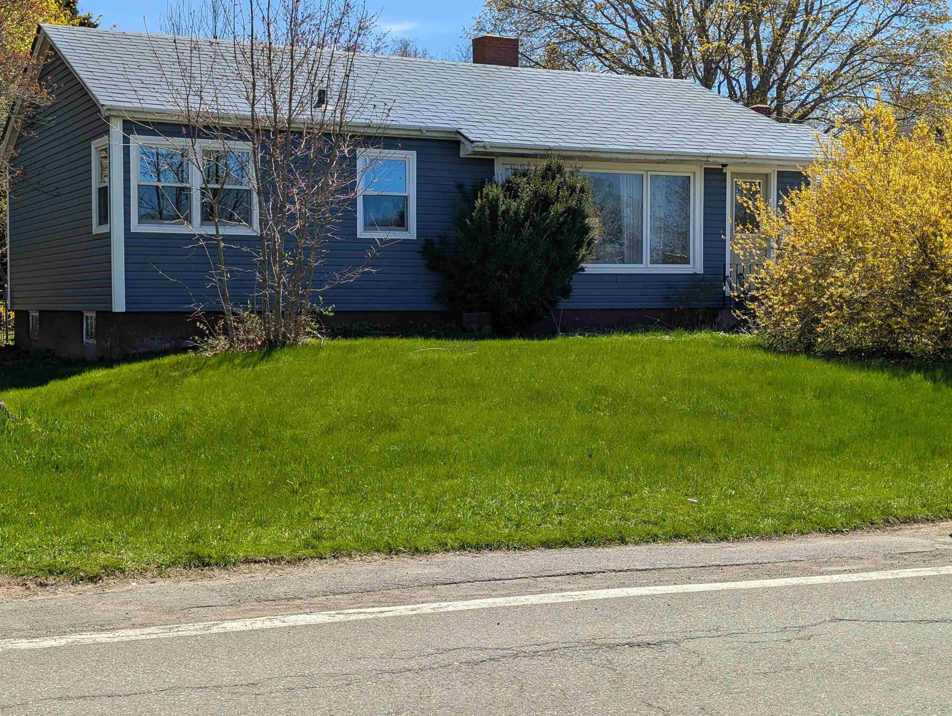 $249,900.00: 6 Dickey Street, Amherst