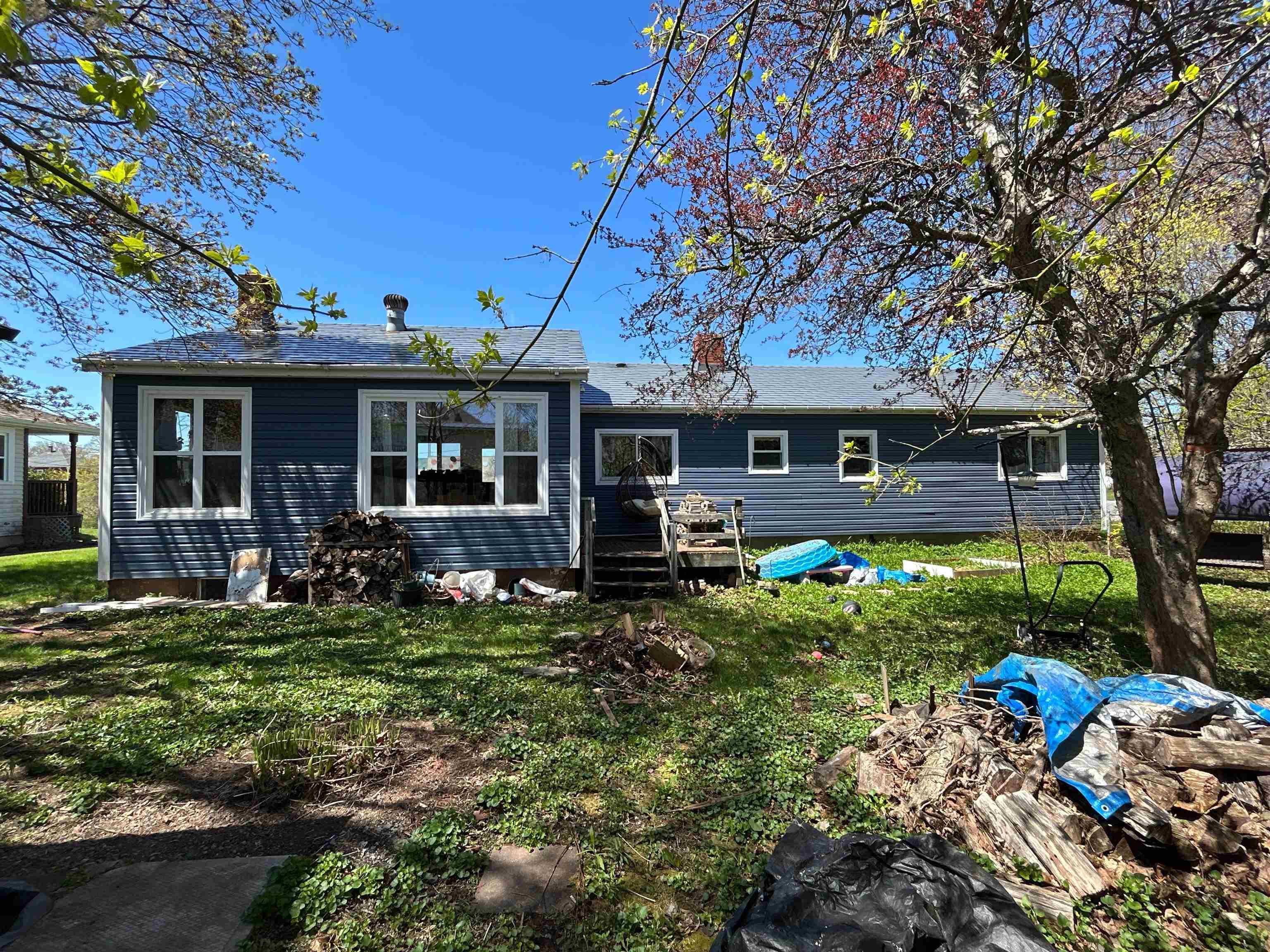 $249,900.00: 6 Dickey Street, Amherst