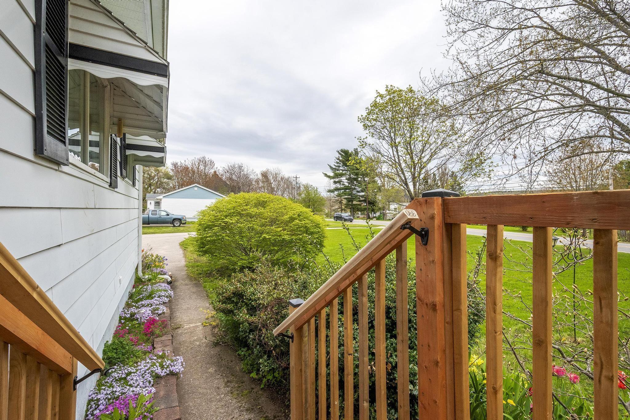 $379,000.00: 683 Main Street, Lawrencetown