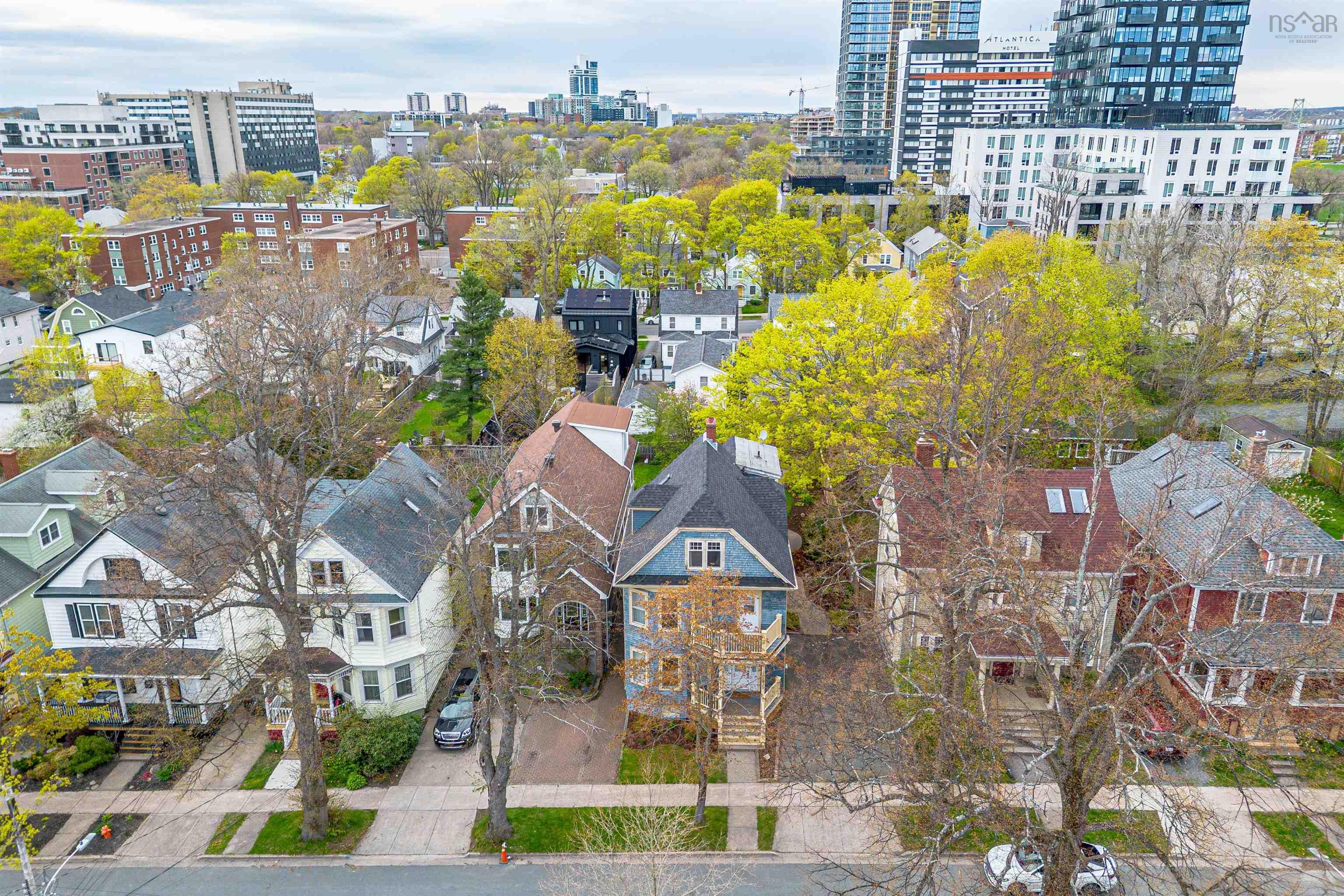$1,399,900.00: 6039 6041 Cherry Street, Halifax
