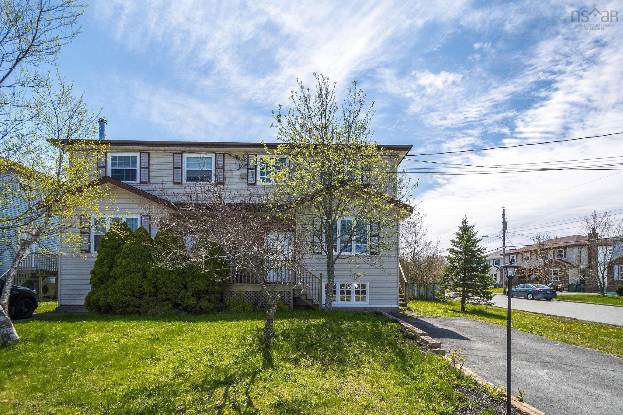 $449,900.00: 1 Sugar Maple Drive, Timberlea
