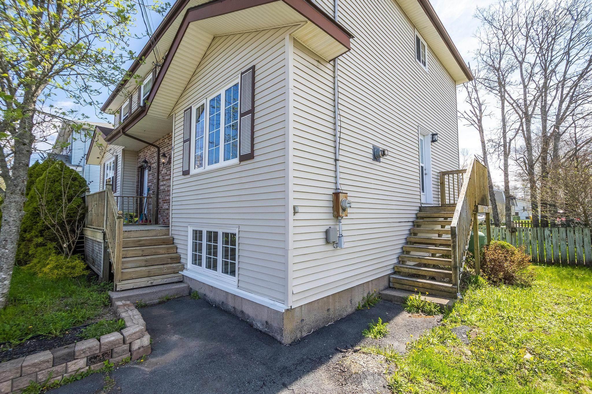 $449,900.00: 1 Sugar Maple Drive, Timberlea