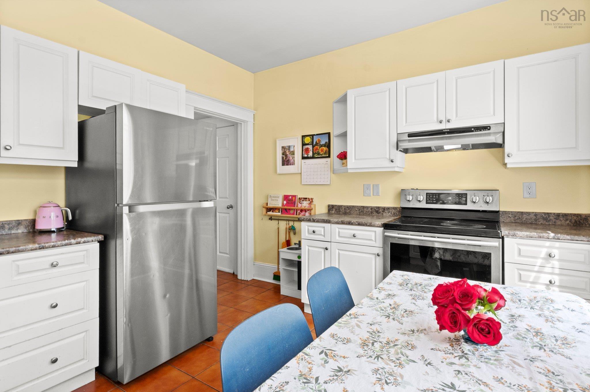 $799,900.00: 5785 Inglis Street, Halifax