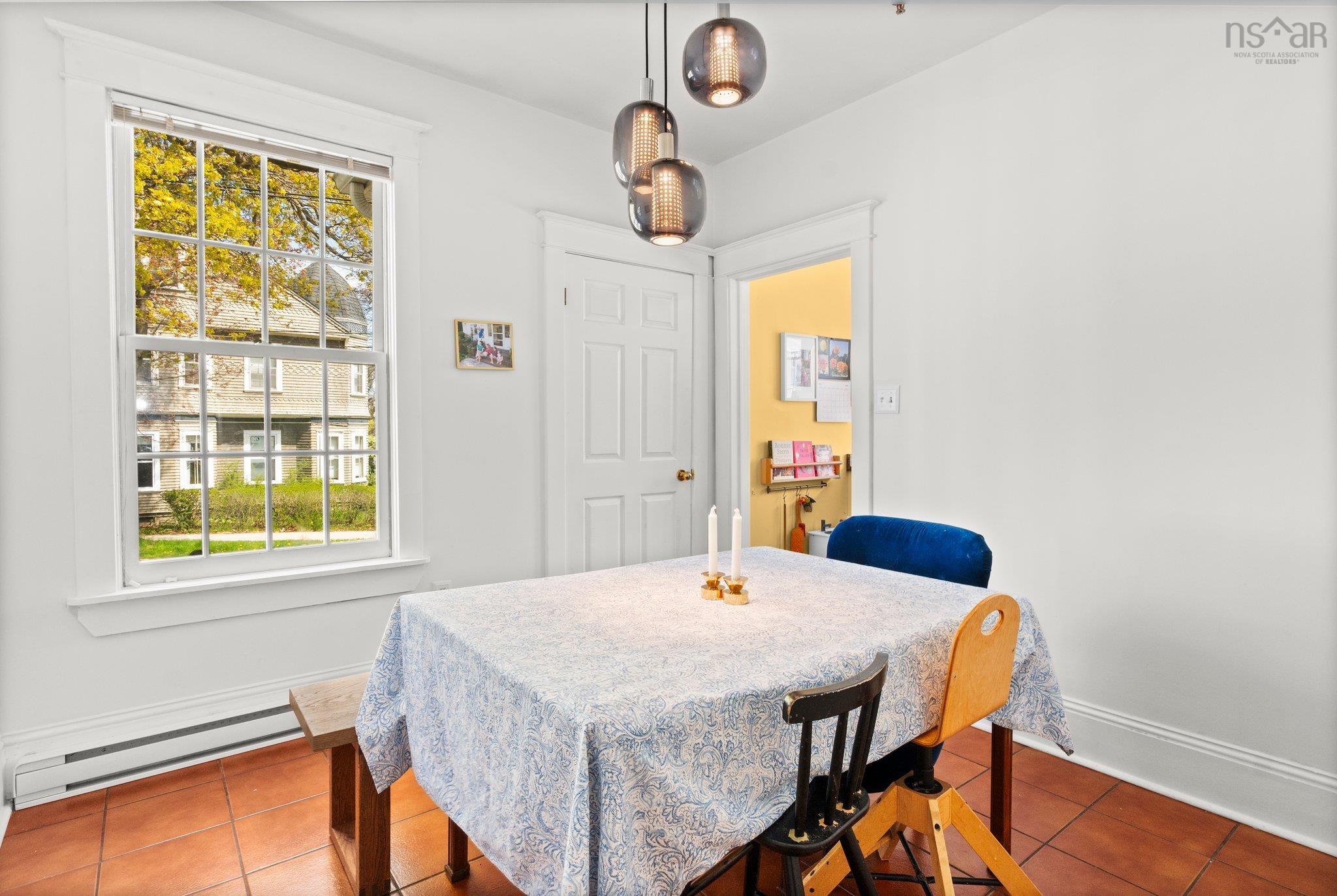 $799,900.00: 5785 Inglis Street, Halifax