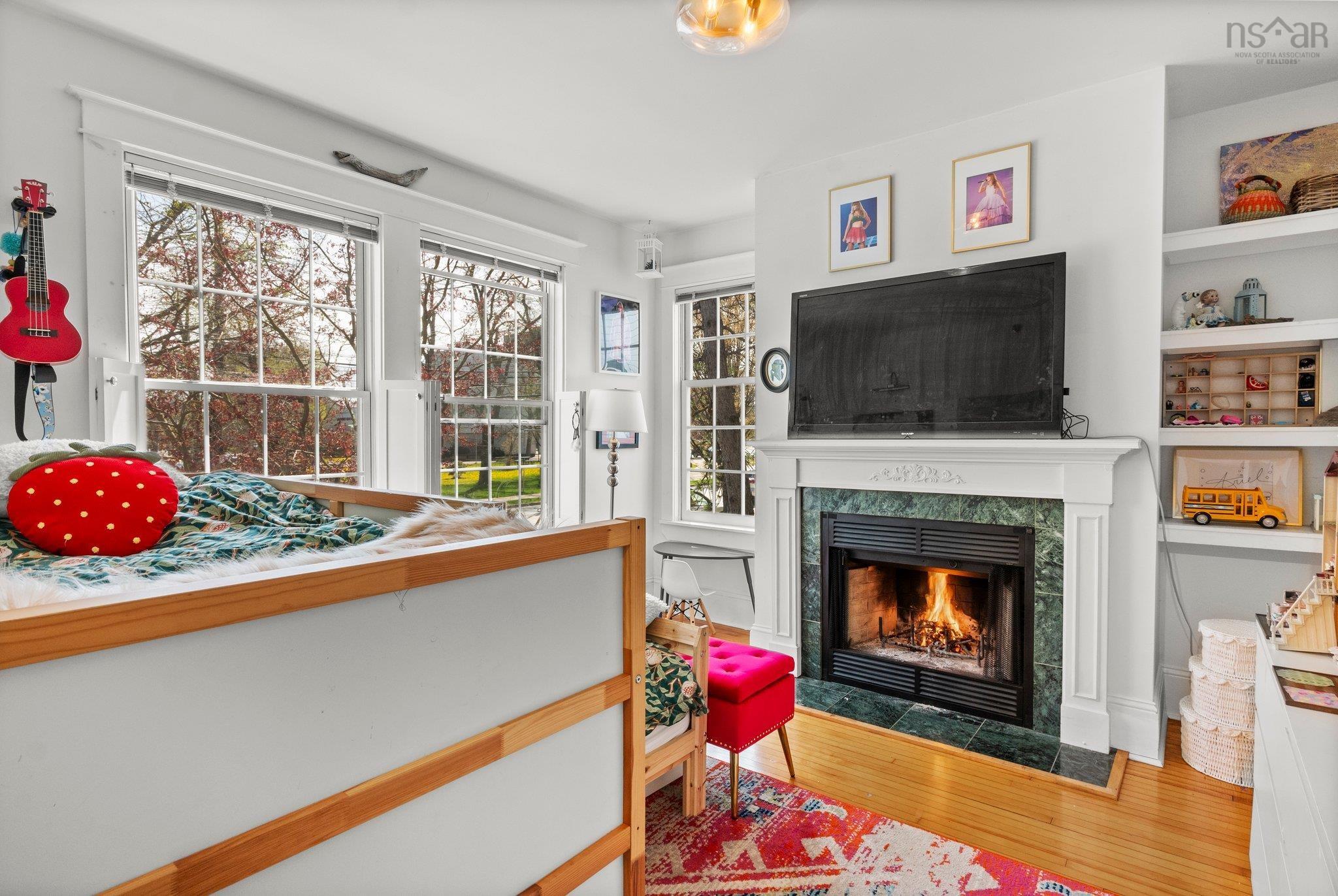 $799,900.00: 5785 Inglis Street, Halifax