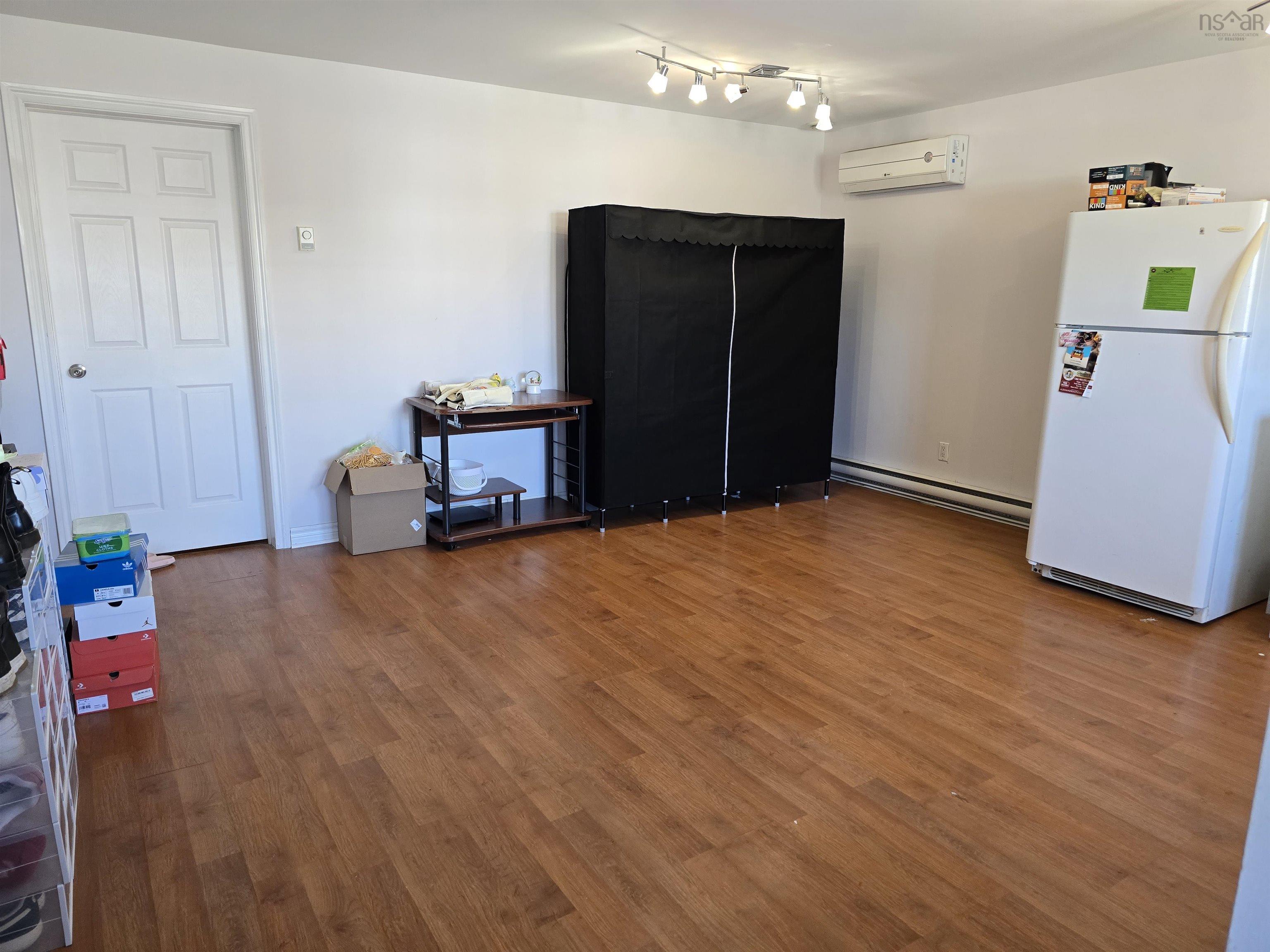 $390,000.00: 320 St Peters Road, Sydney
