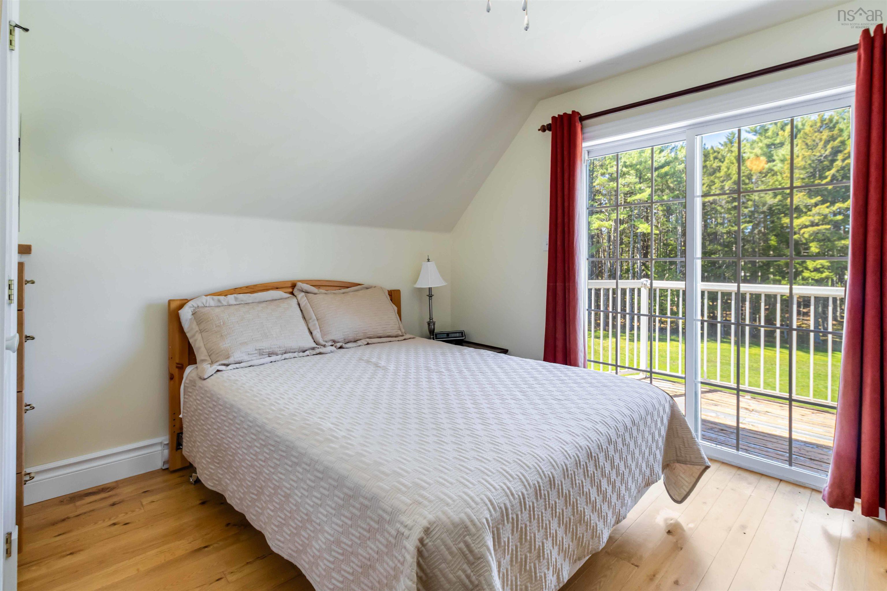$699,900.00: 413 Hermans Island Road, Sunnybrook