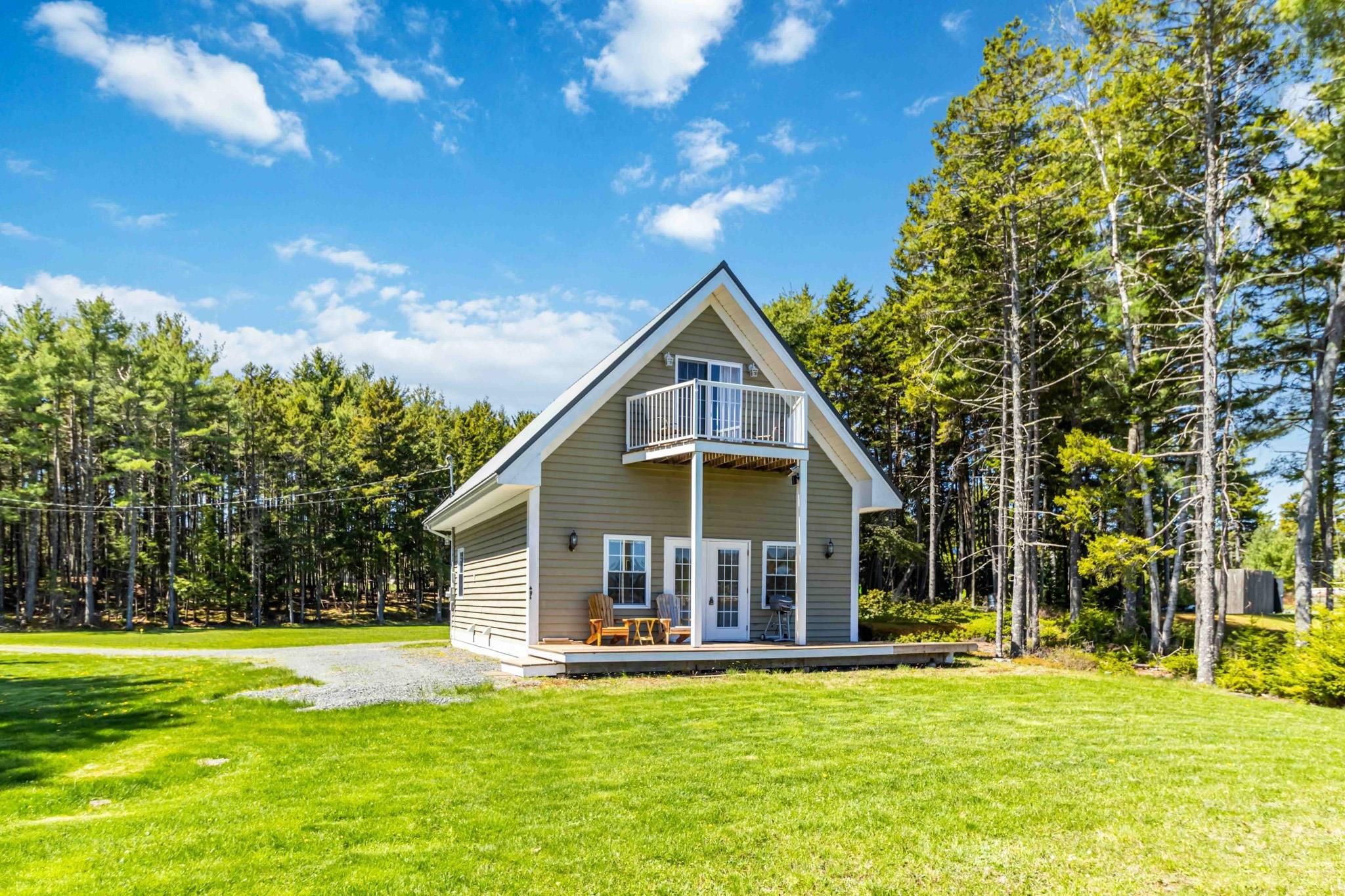 $699,900.00: 413 Hermans Island Road, Sunnybrook
