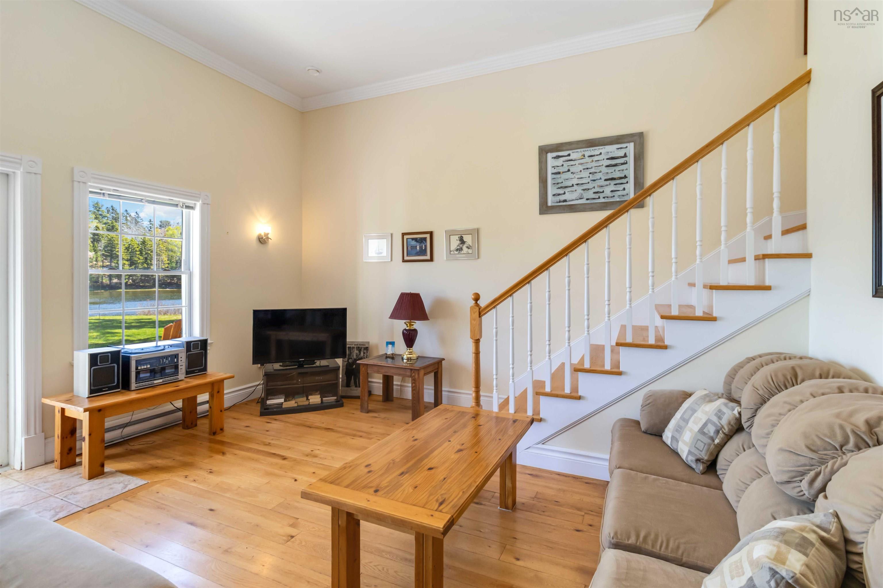 $699,900.00: 413 Hermans Island Road, Sunnybrook