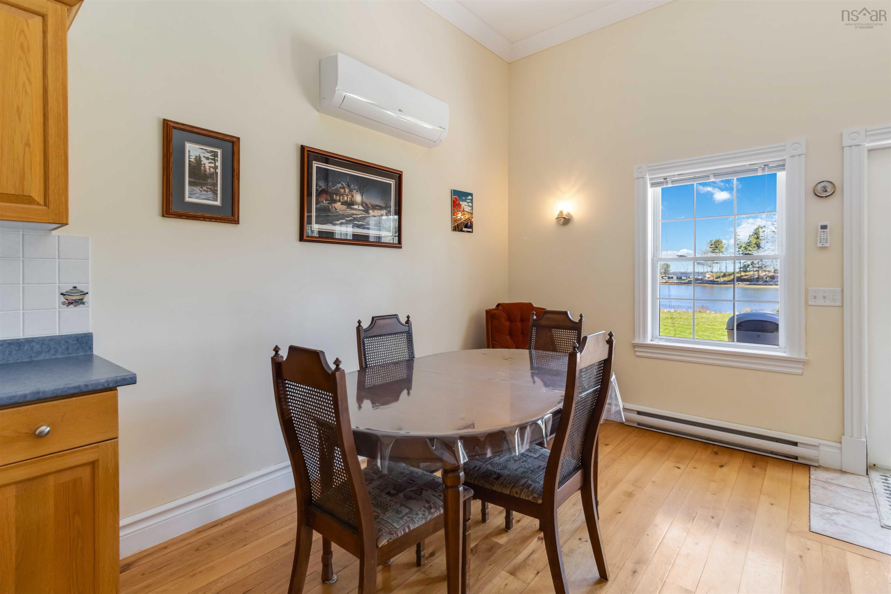 $699,900.00: 413 Hermans Island Road, Sunnybrook