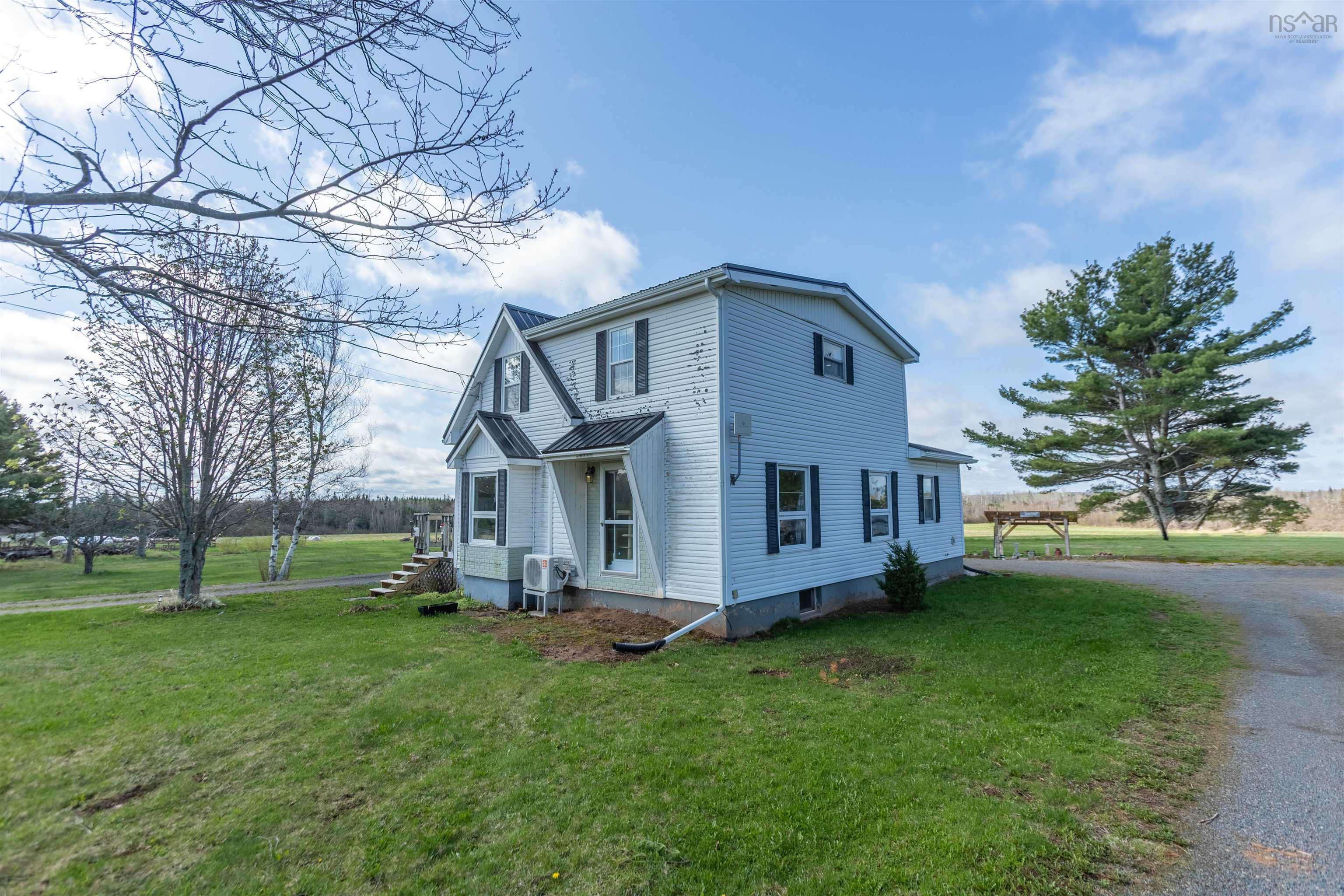 $329,900.00: 11410 Hwy#6 Highway, South Pugwash