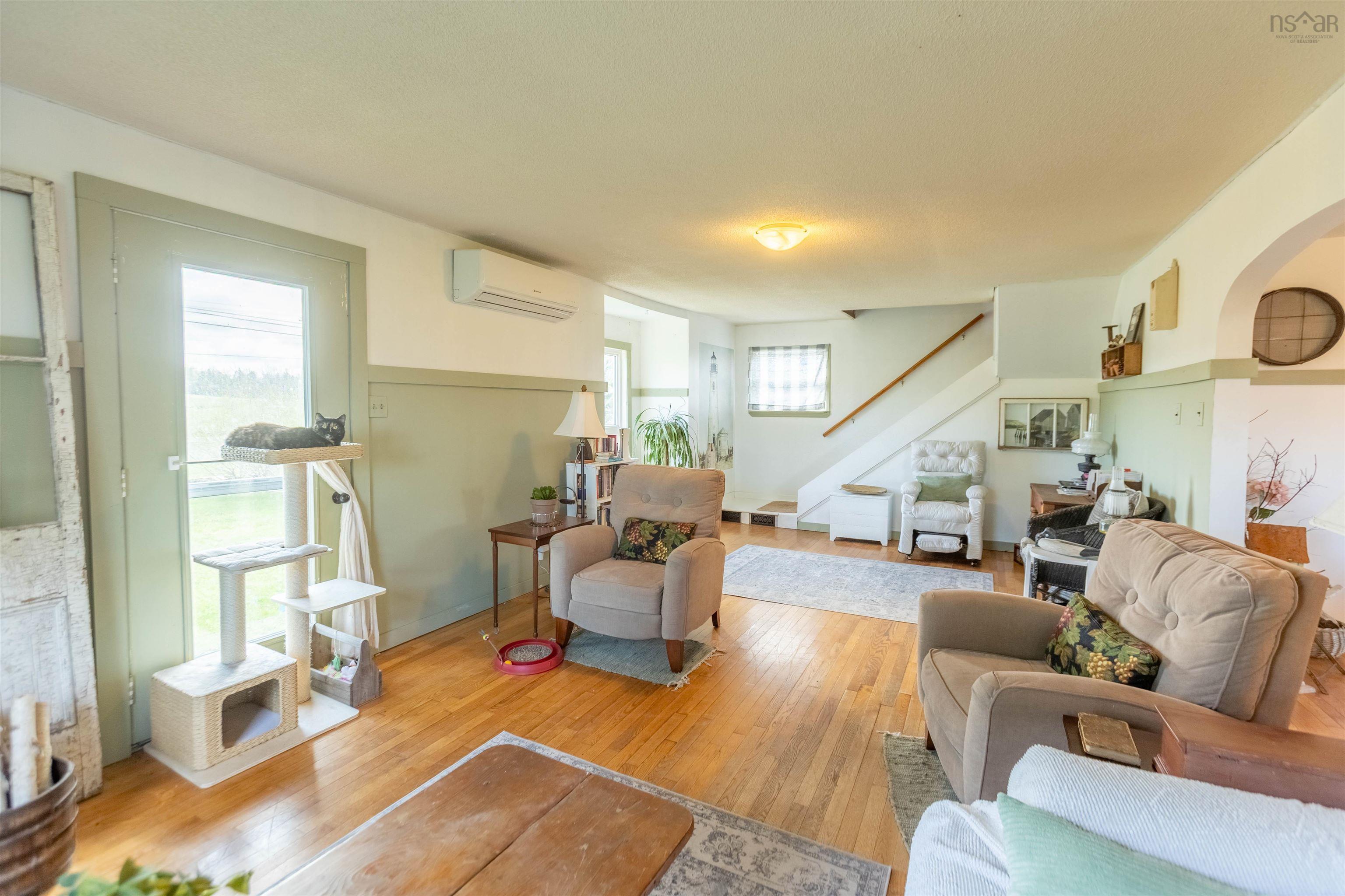 $329,900.00: 11410 Hwy#6 Highway, South Pugwash
