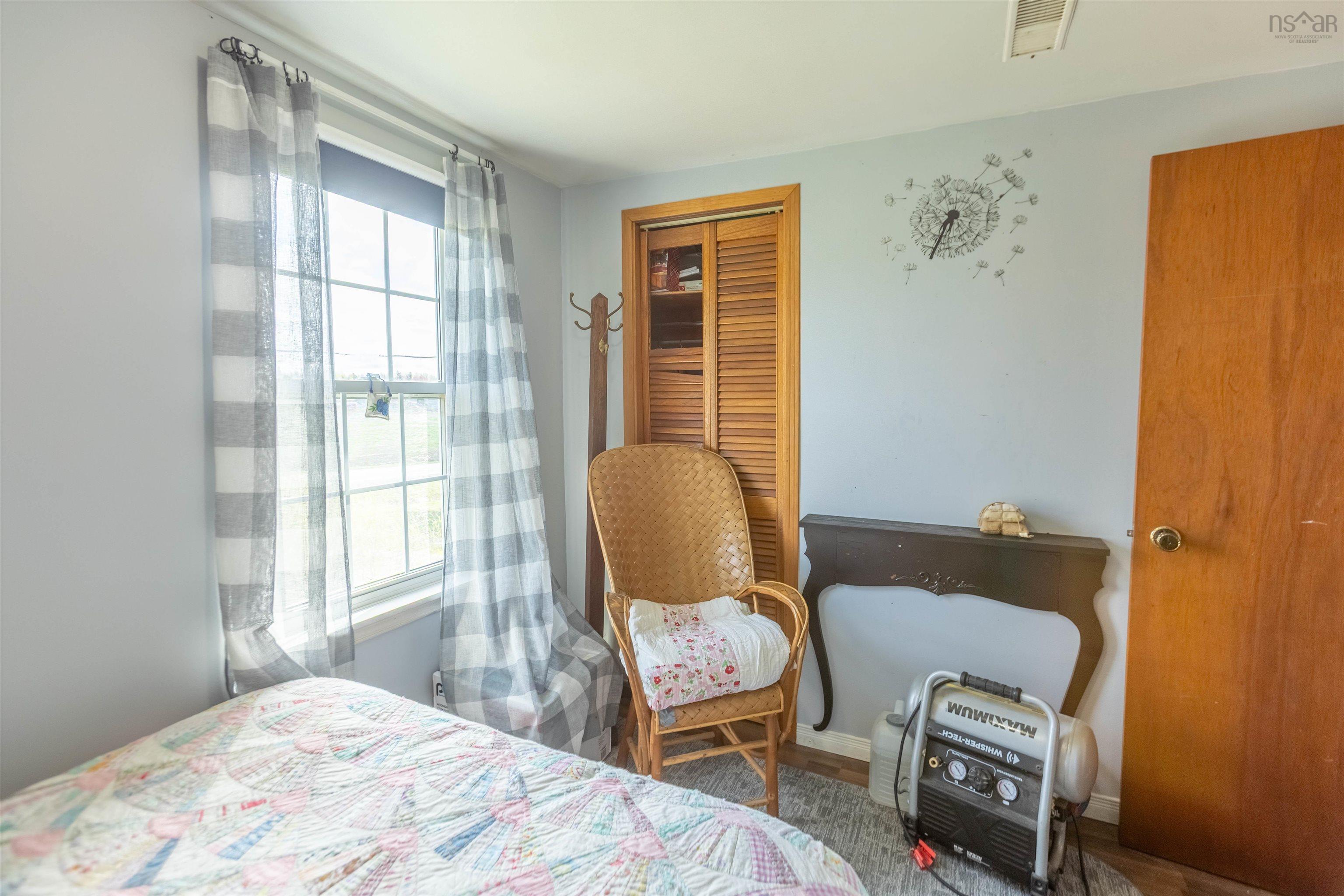 $329,900.00: 11410 Hwy#6 Highway, South Pugwash